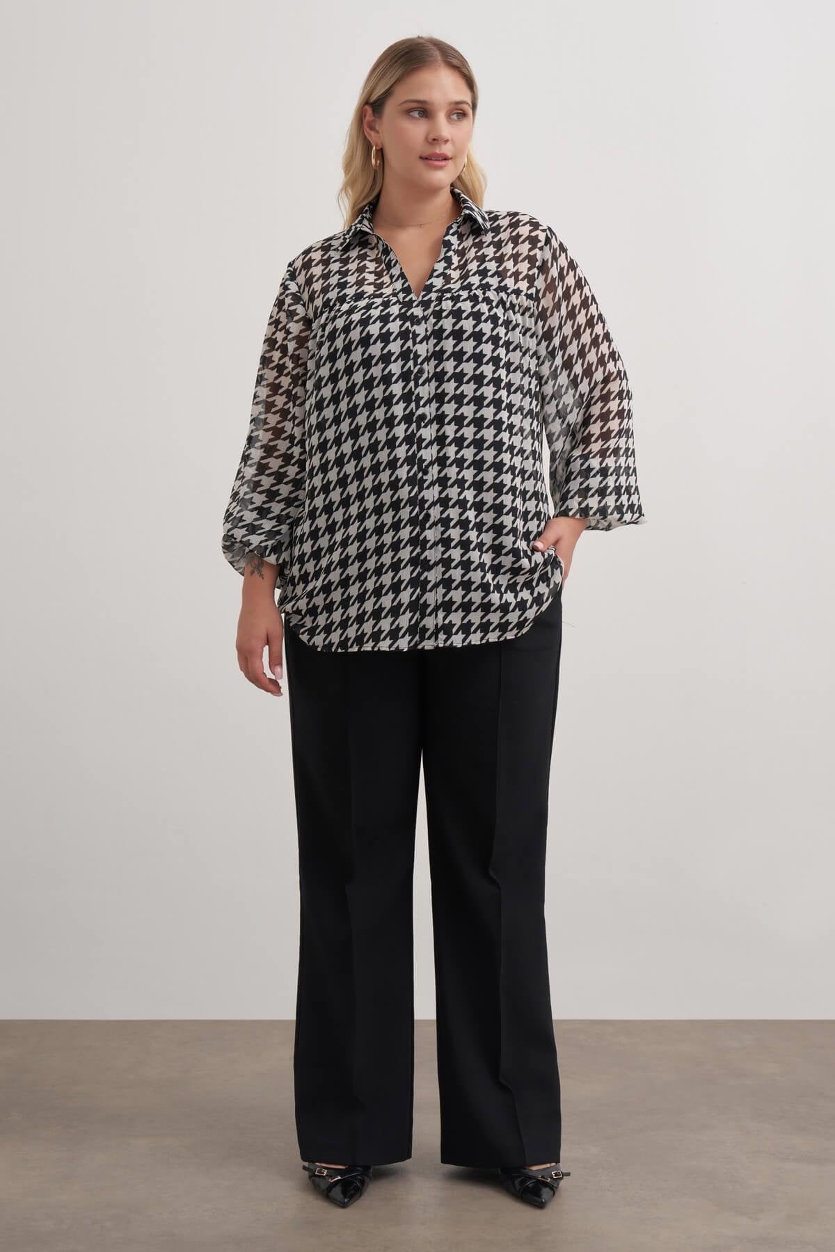 Desenli Şifon Gömlek