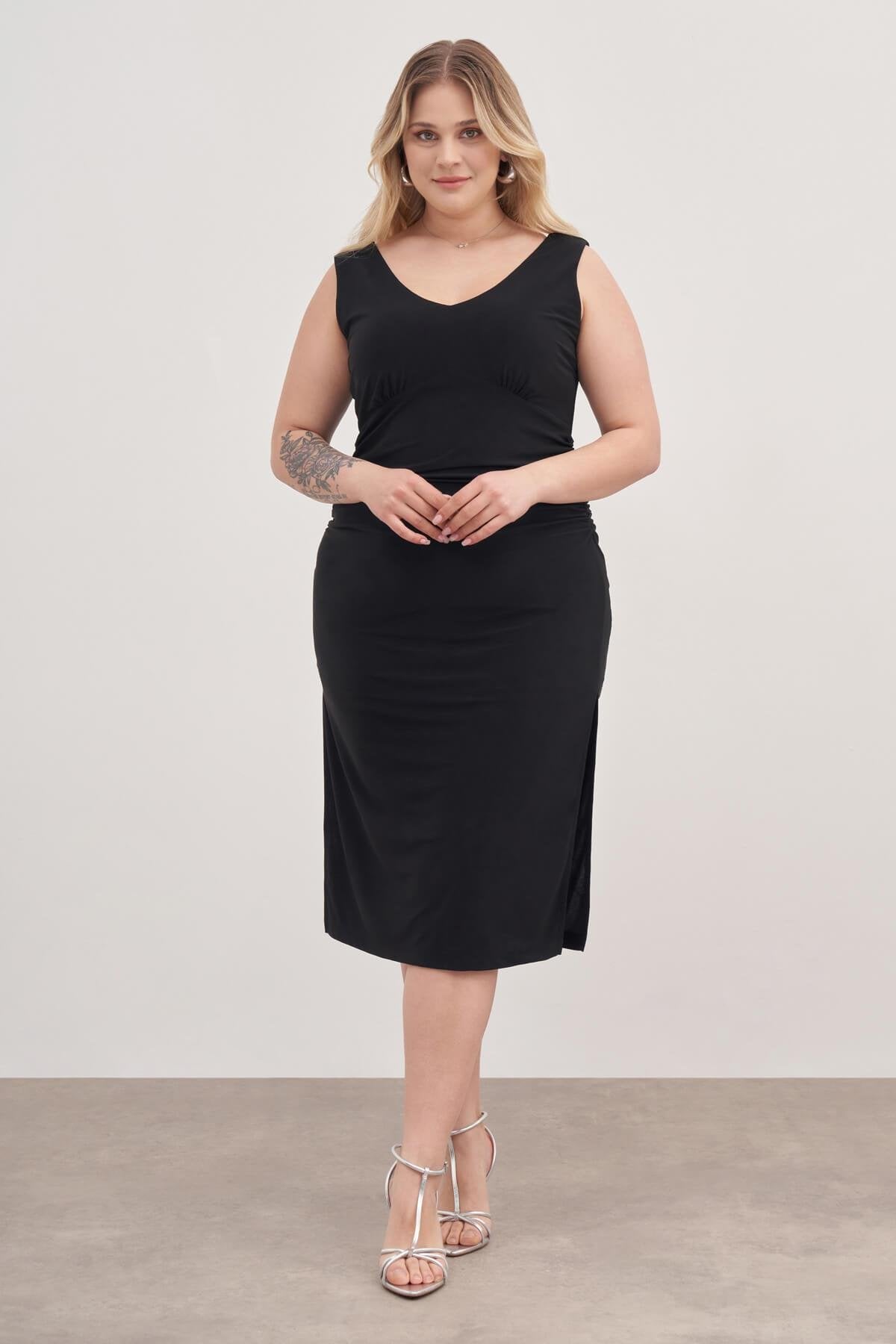 Drape Detaylı Midi Elbise