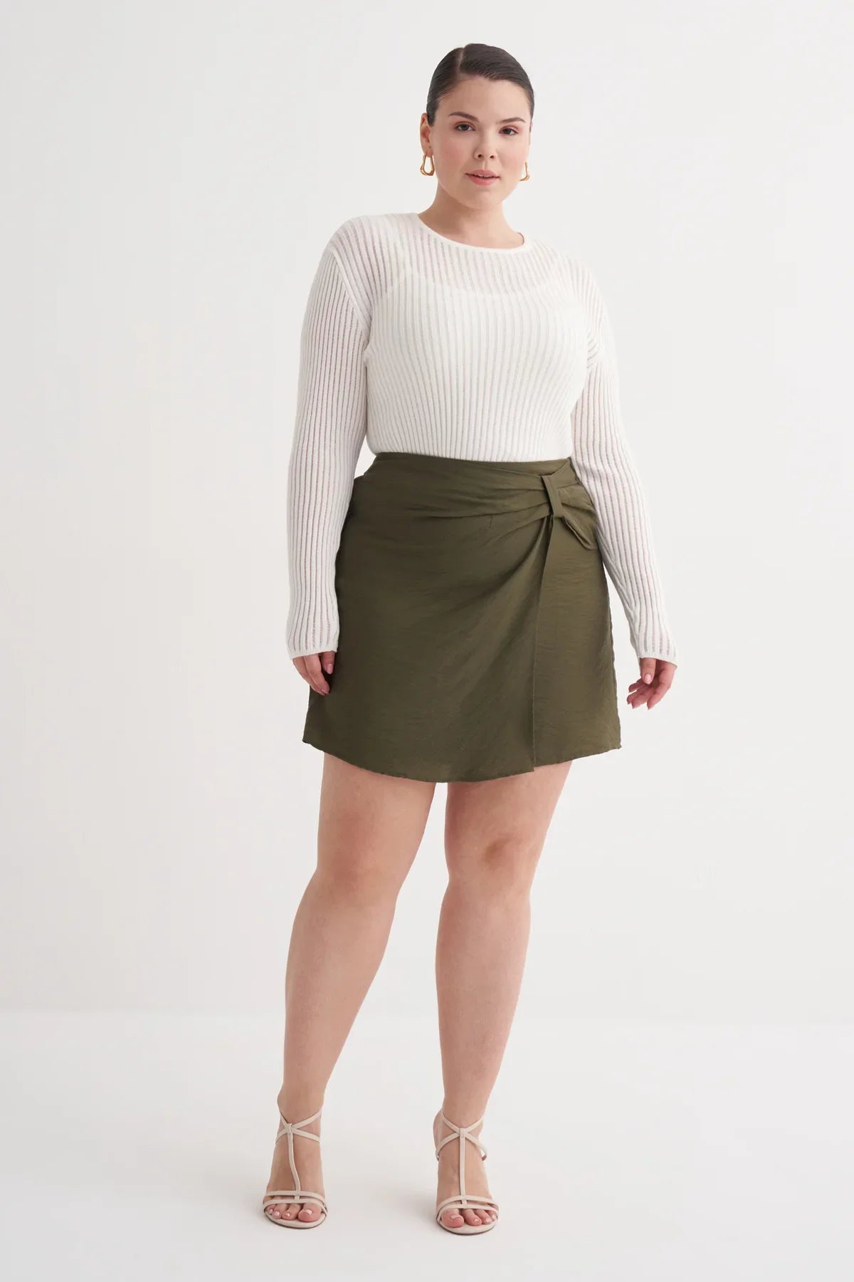 Düğüm Detaylı Şort Etek