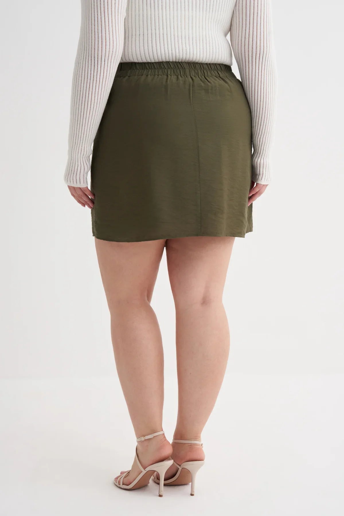 Düğüm Detaylı Şort Etek