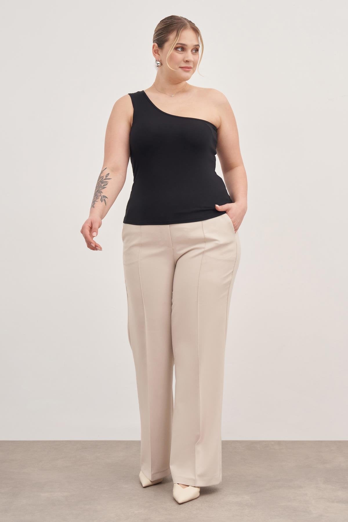 Düz Kesim Klasik Pantolon