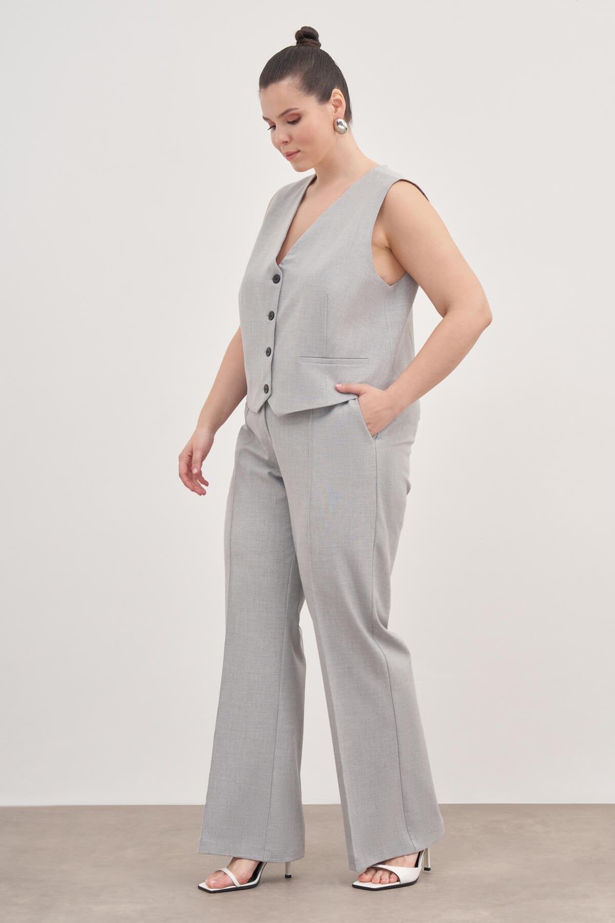 Düz Kesim Klasik Pantolon