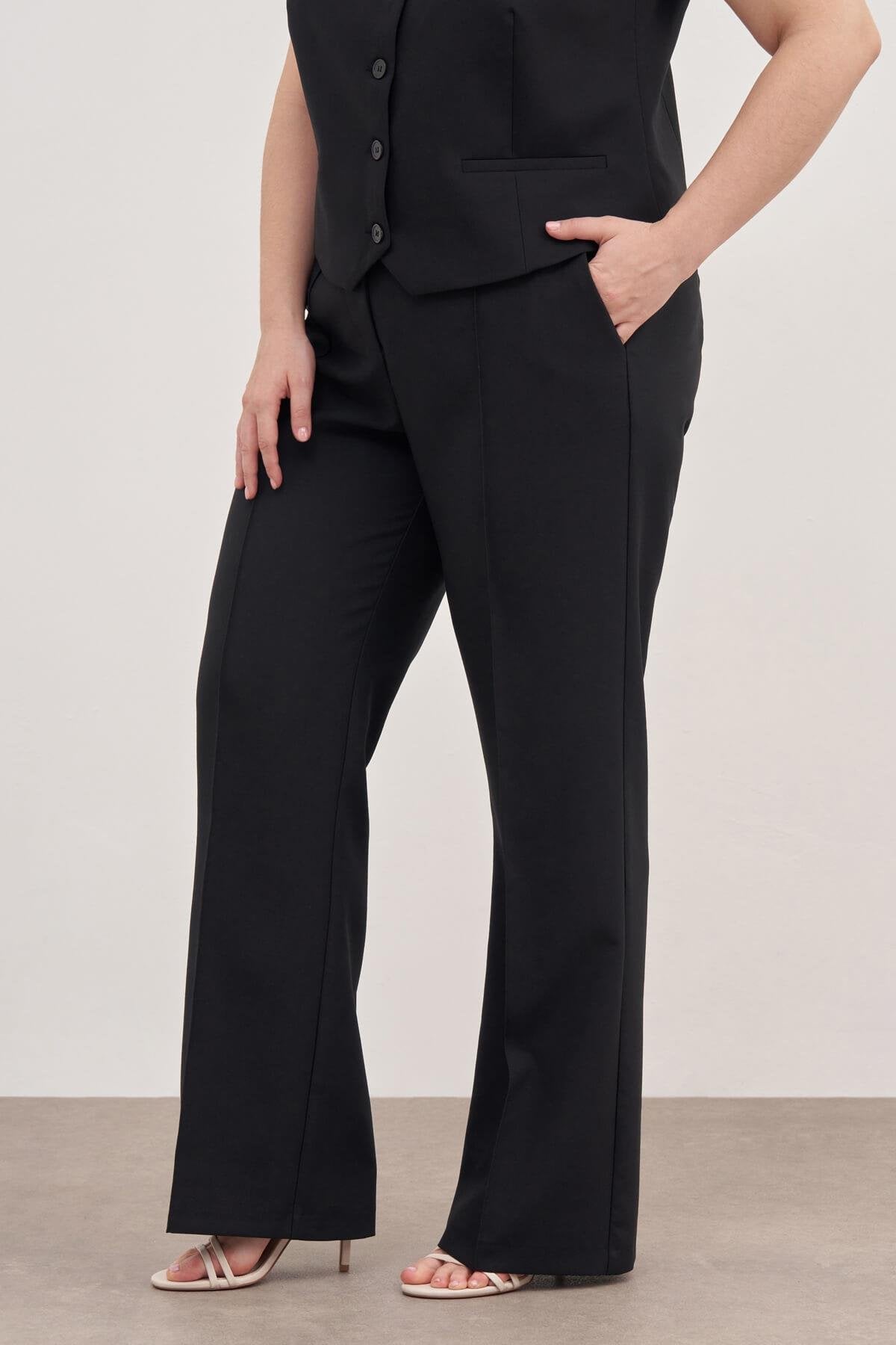 Düz Kesim Klasik Pantolon