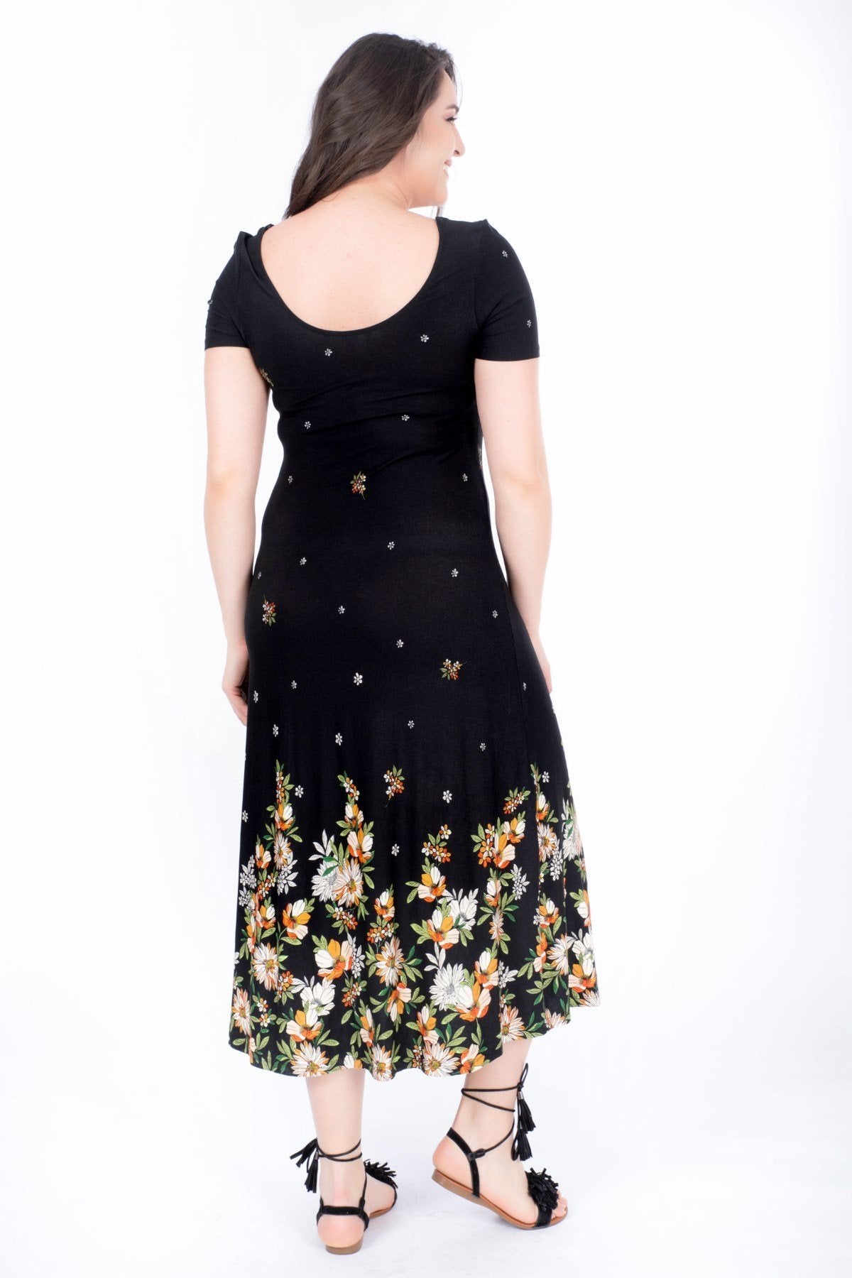 Eteği Desenli Elbise