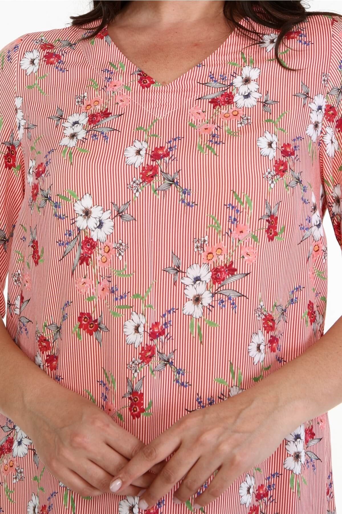 Eteği ve Kolları Fırfırlı Desenli Elbise