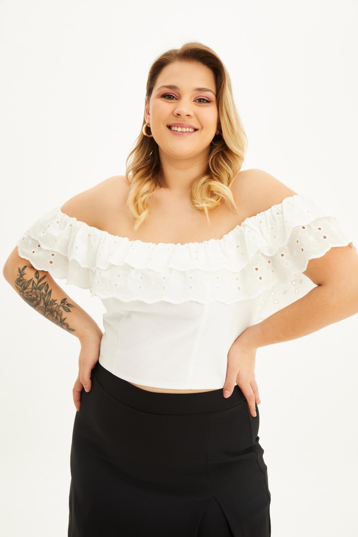 Fistolu Gipe Detaylı Top