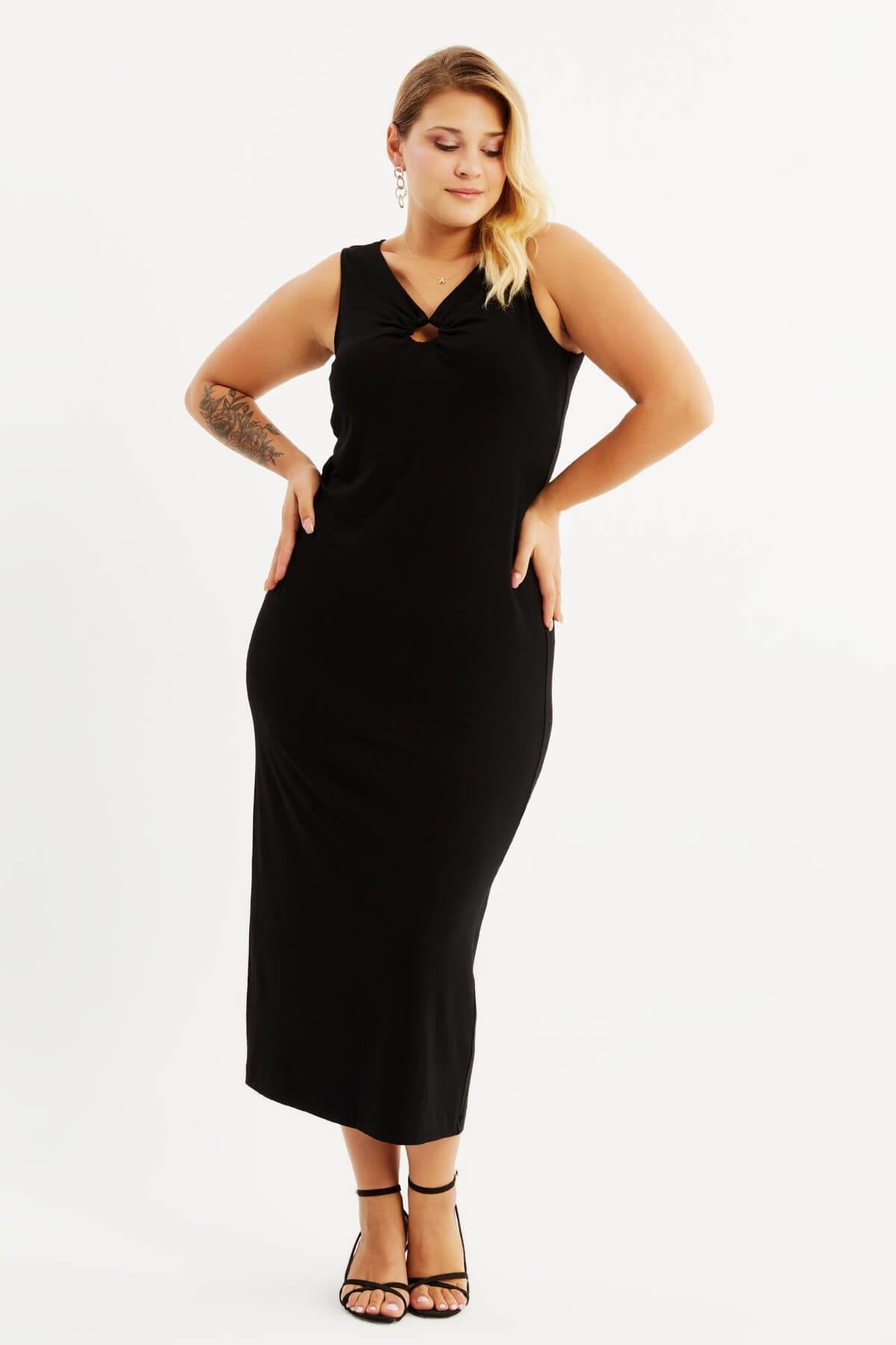 Halka Detay Kolsuz Penye Elbise