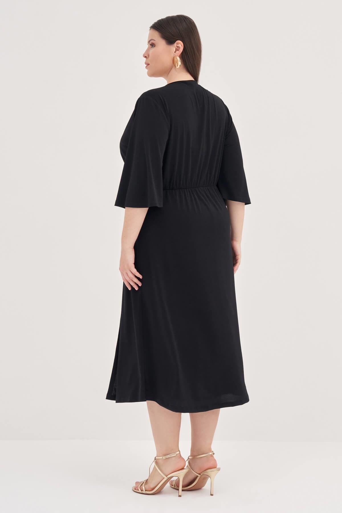 Halka Detaylı Kruvaze Elbise