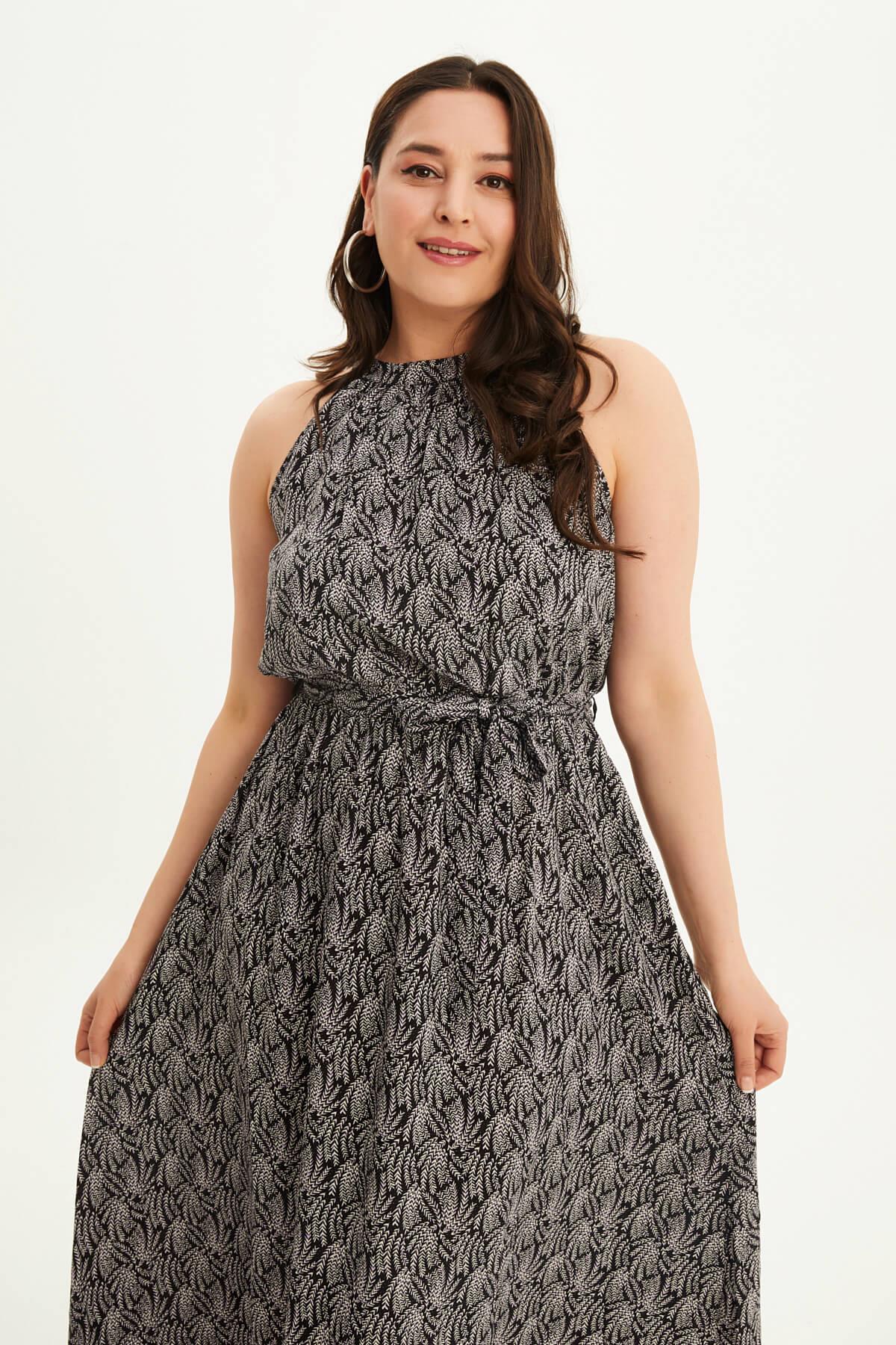 Halter Yaka Kuşaklı Uzun Elbise