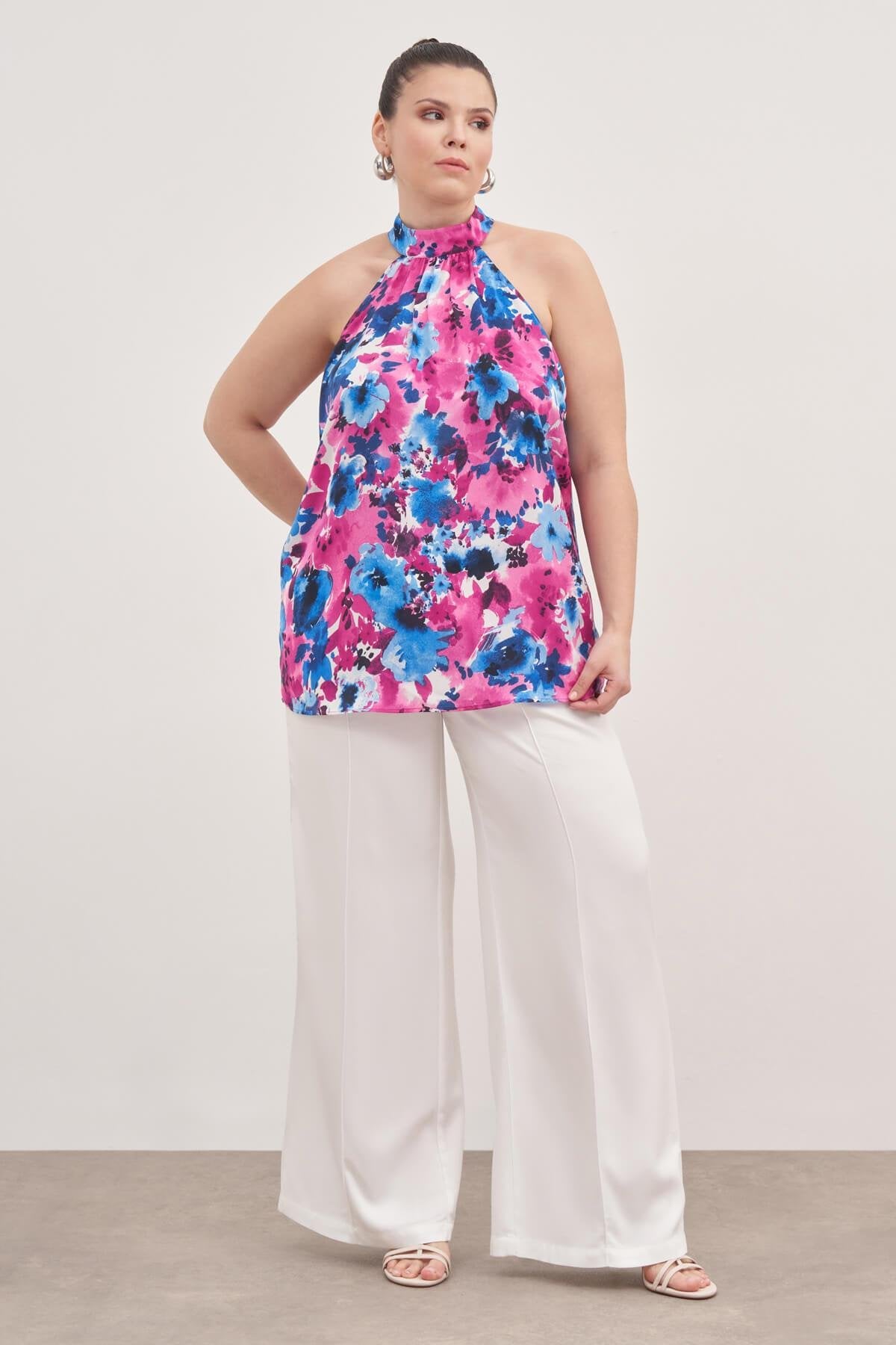 Halter Yakalı Desenli Bluz