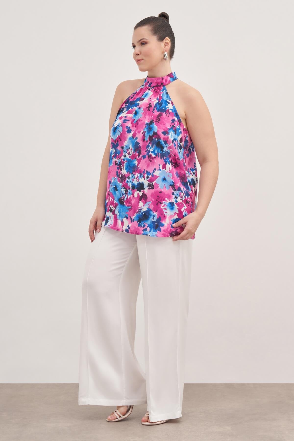 Halter Yakalı Desenli Bluz