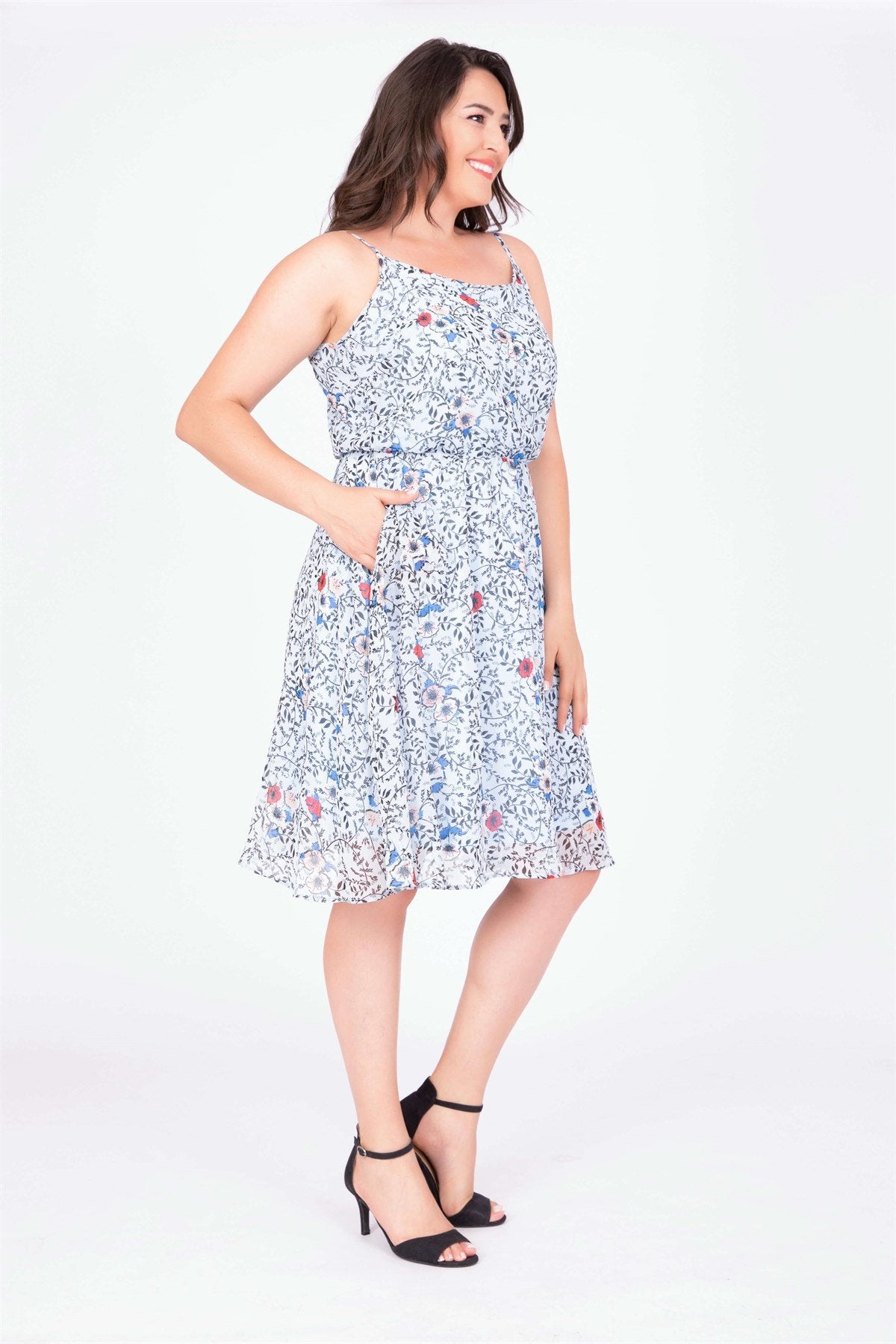 İp Askılı Beli Lastikli Elbise