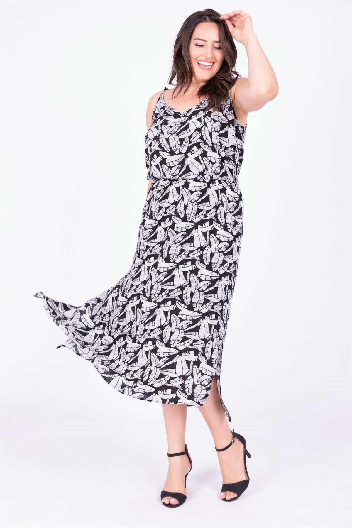 İp Askılı Beli Lastikli Yırtmaçlı Elbise