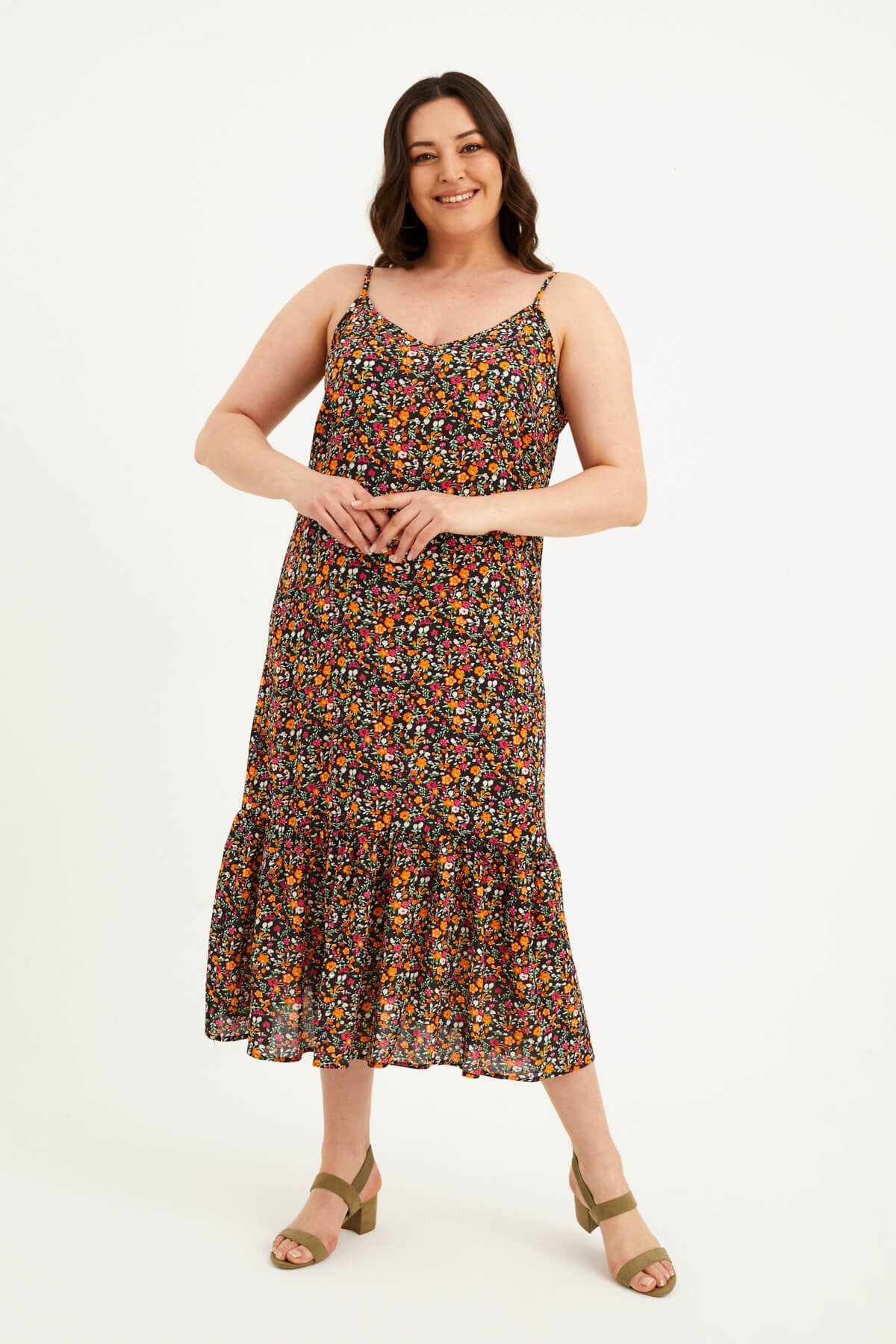 İp Askılı Eteği Fırfırlı Elbise