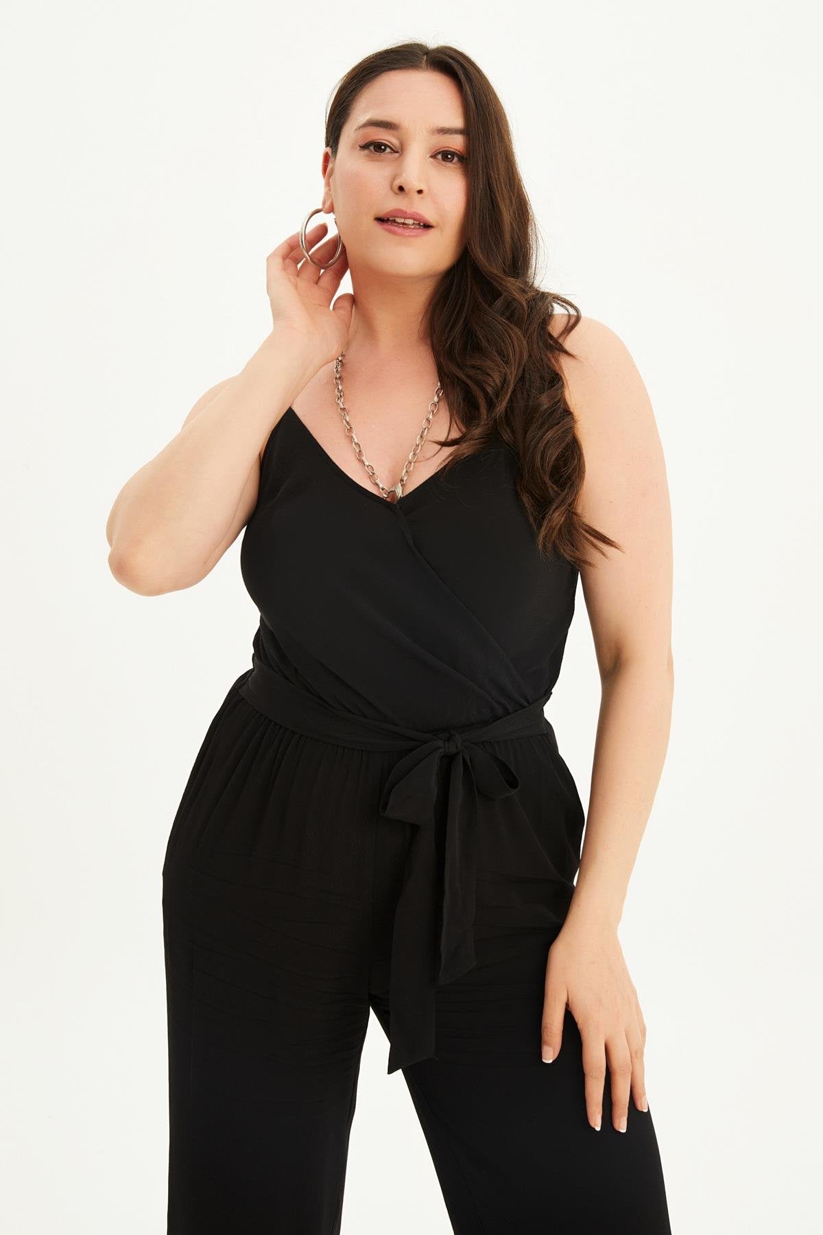 İp Askılı Kuşaklı Tulum