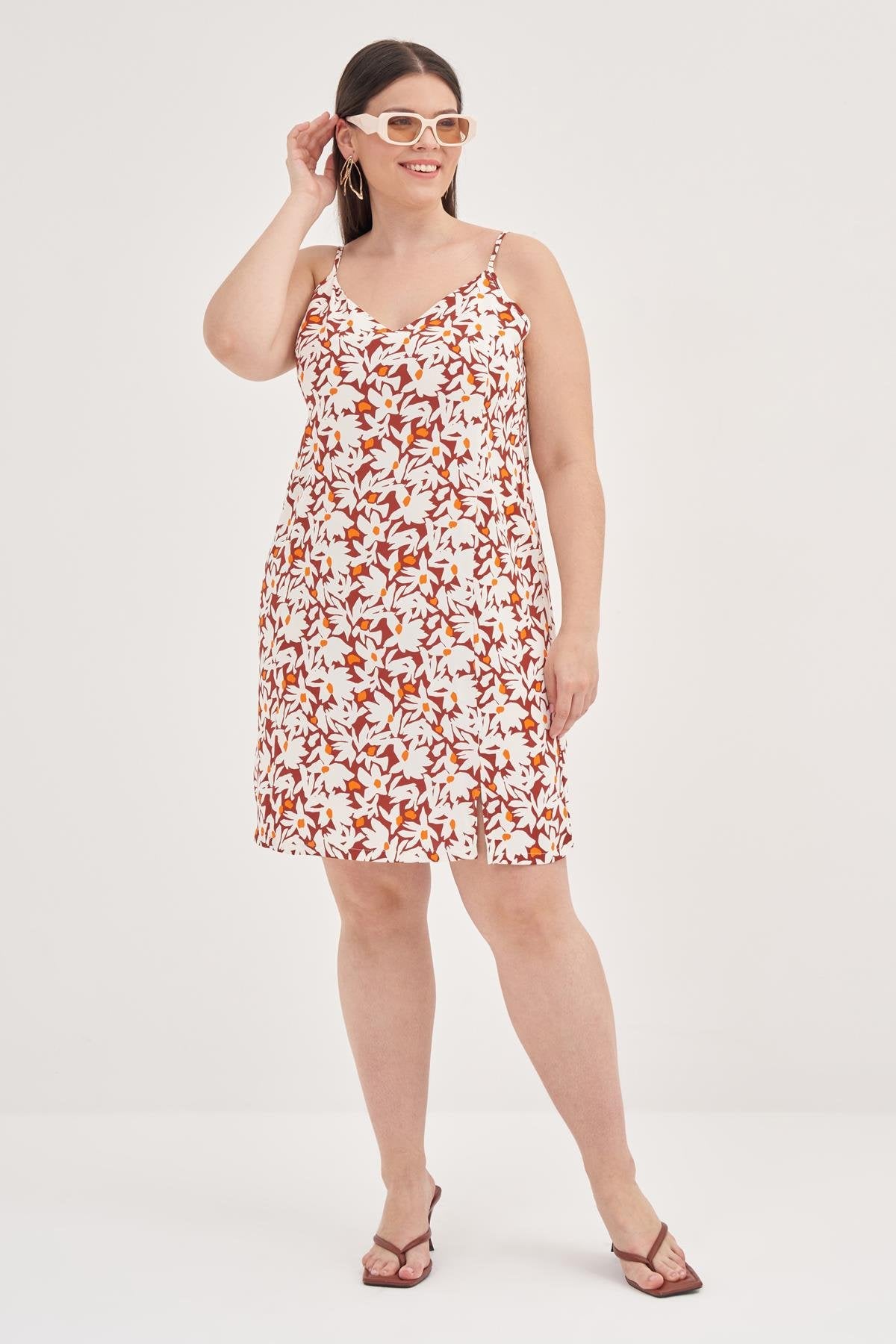 İp Askılı Yırtmaçlı Elbise