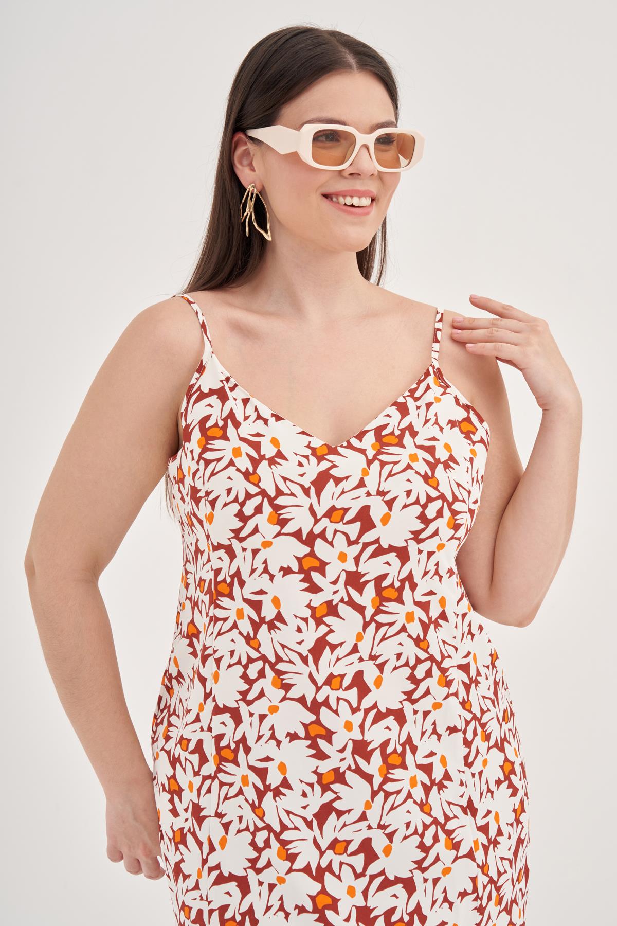 İp Askılı Yırtmaçlı Elbise