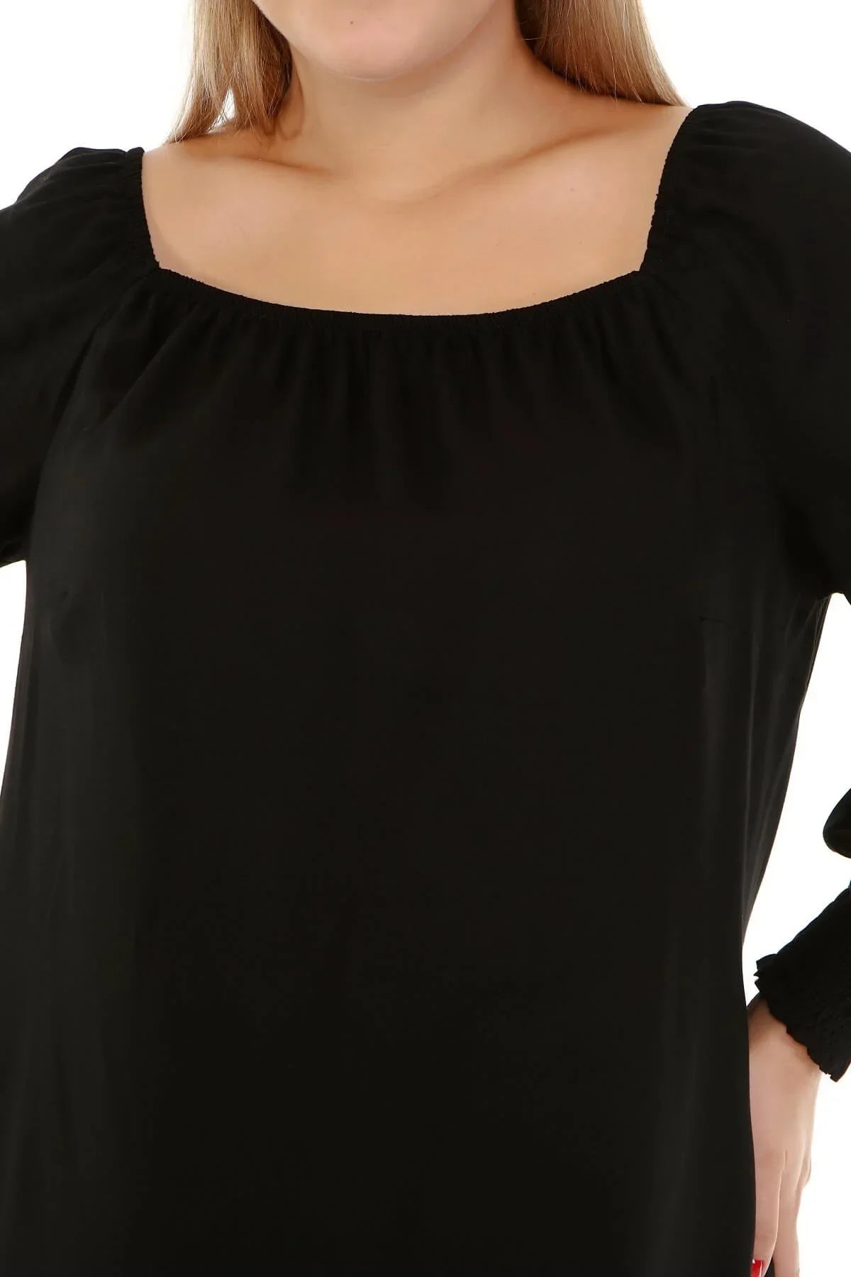 Kare Yaka Fırfır Detaylı Elbise