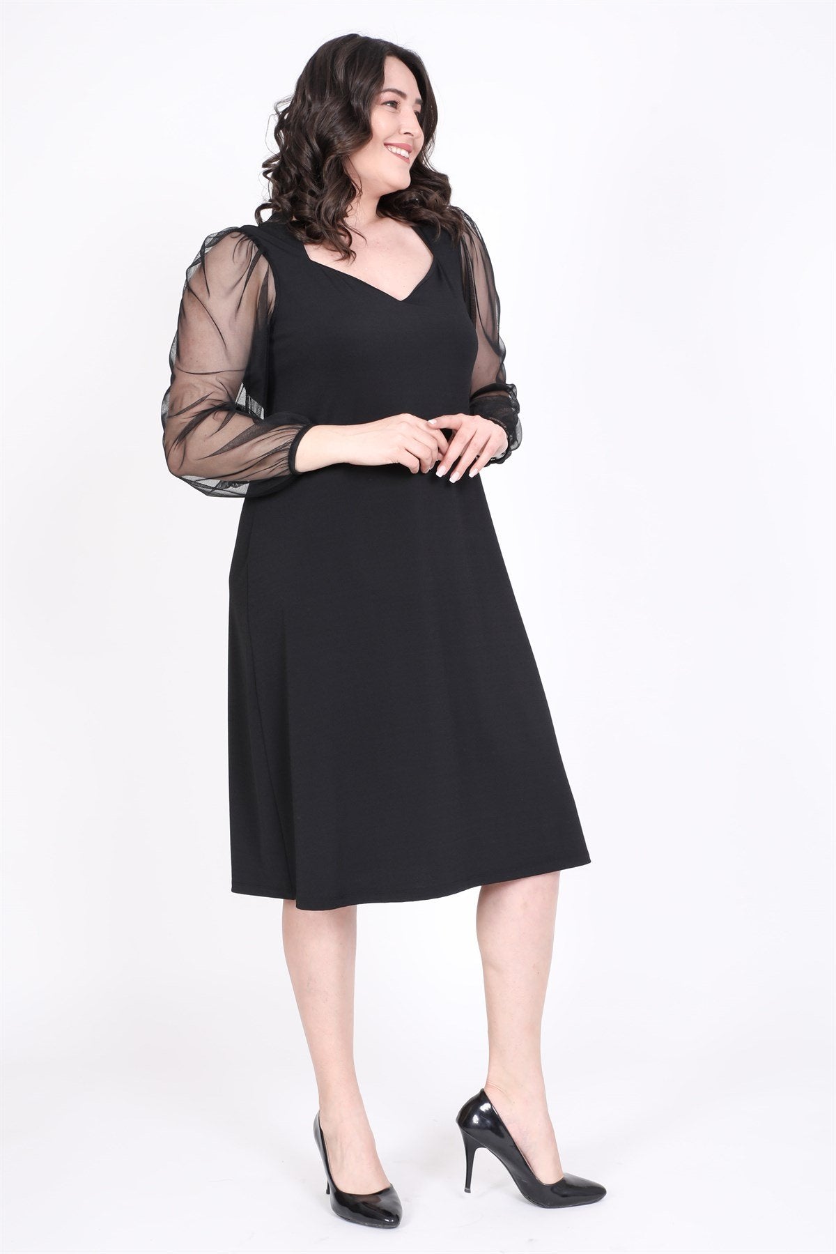 Kare Yaka Tül Prenses Kollu Elbise