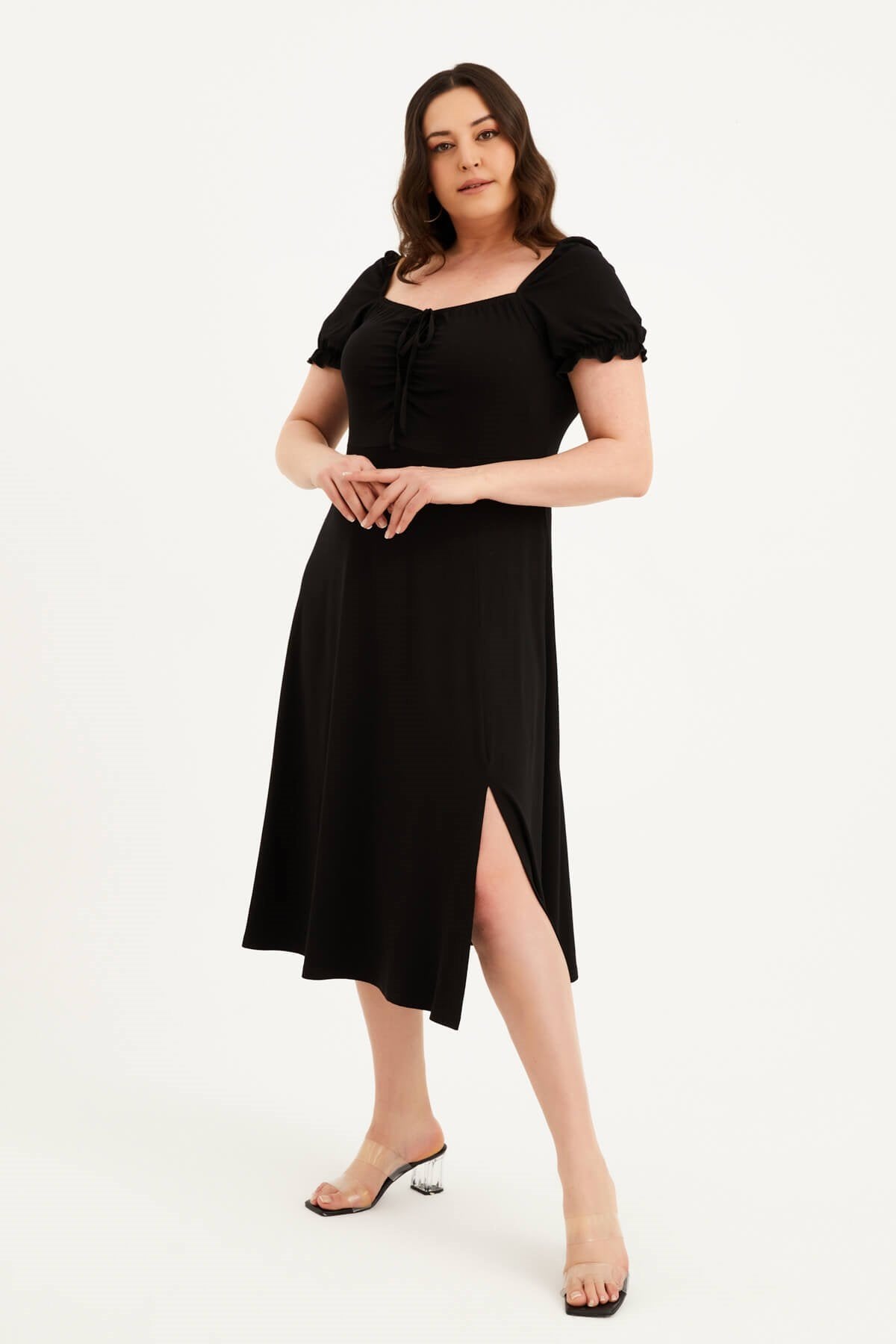 Kare Yaka Yırtmaçlı Penye Elbise