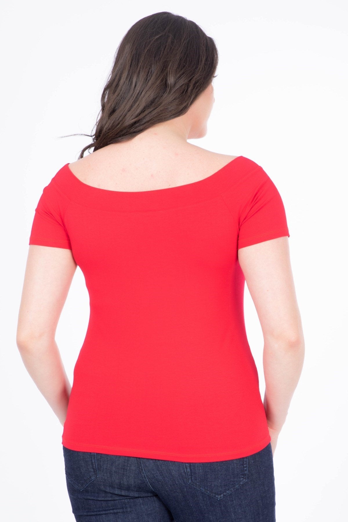 Karmen Yaka Kısa Kol Tişört