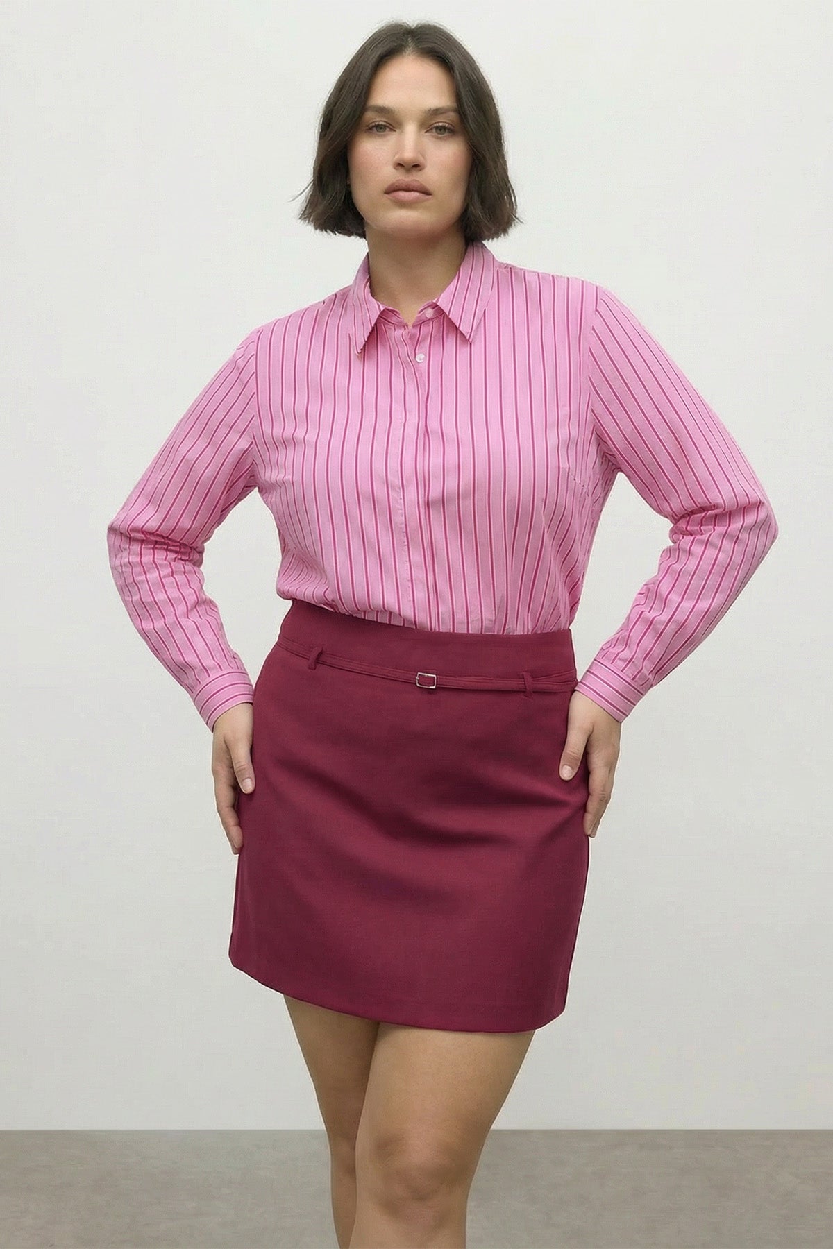 Kemer Detaylı Şort Etek