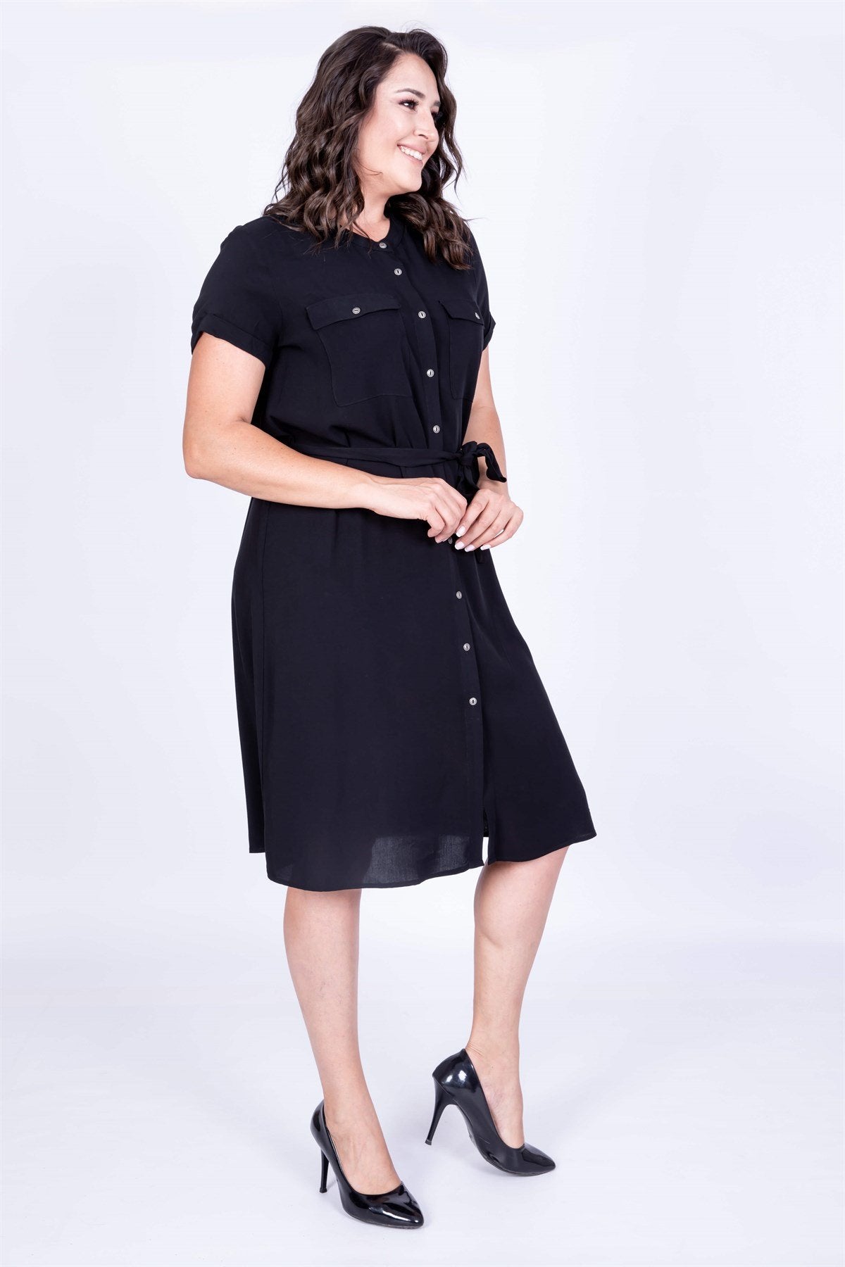 Kısa Kol Önden Düğmeli Elbise