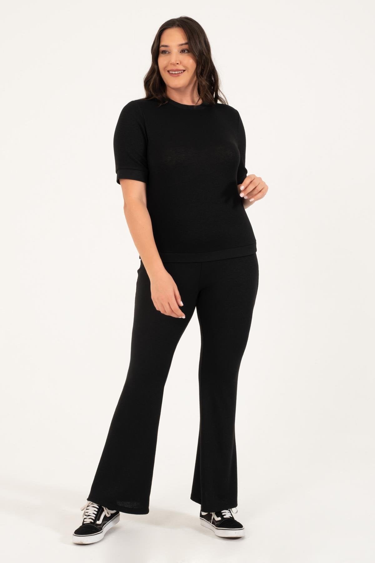 Kısa Kollu Triko Top