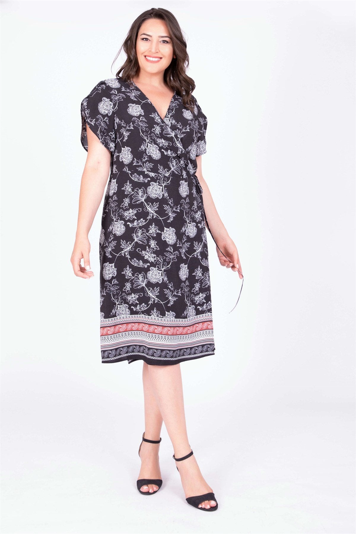 Kol Detaylı Kruvaze Elbise