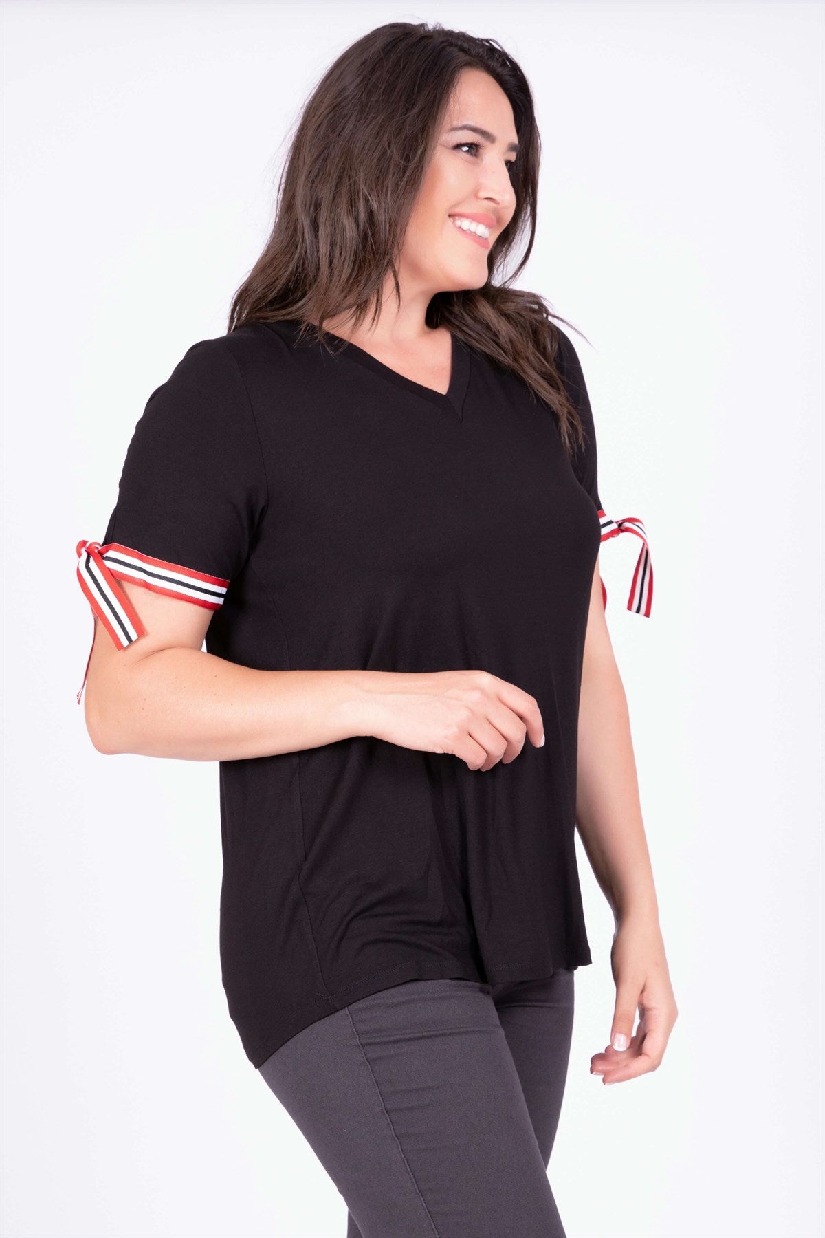 Kolları Bantlı Tişört