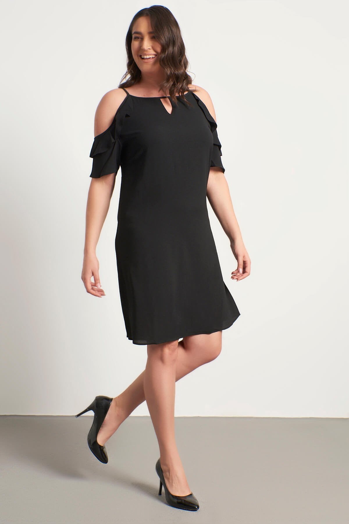 Kolları Pencereli Fırfırlı Elbise