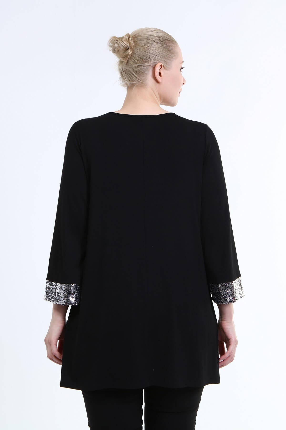 Kolları Ve Etek Ucu Payetli Tunik