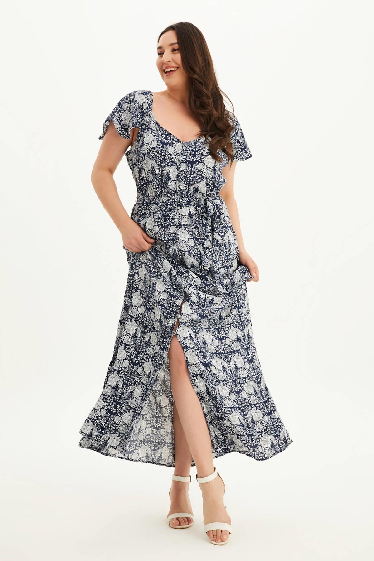 Kolları Volanlı Uzun Elbise