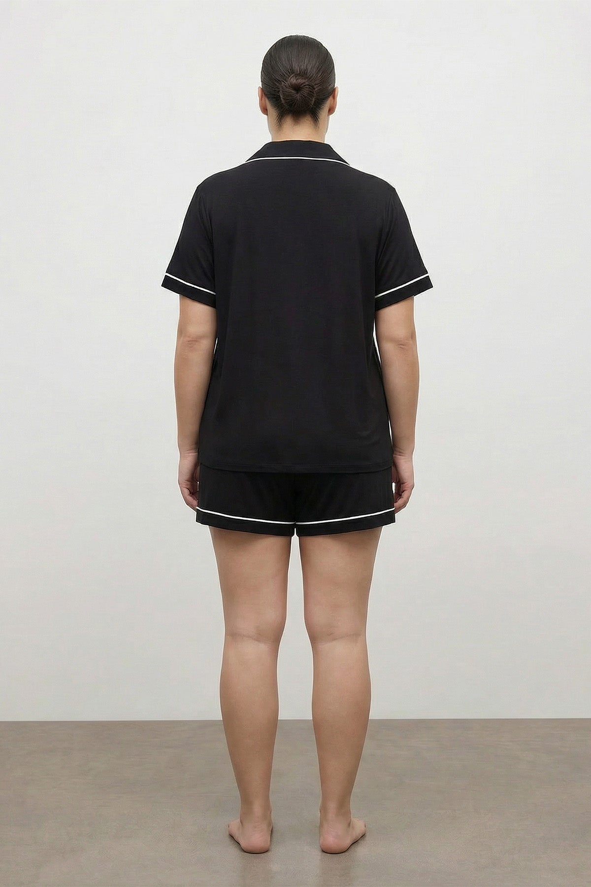 Kontrast Biyeli Şortlu Penye Pijama Takımı