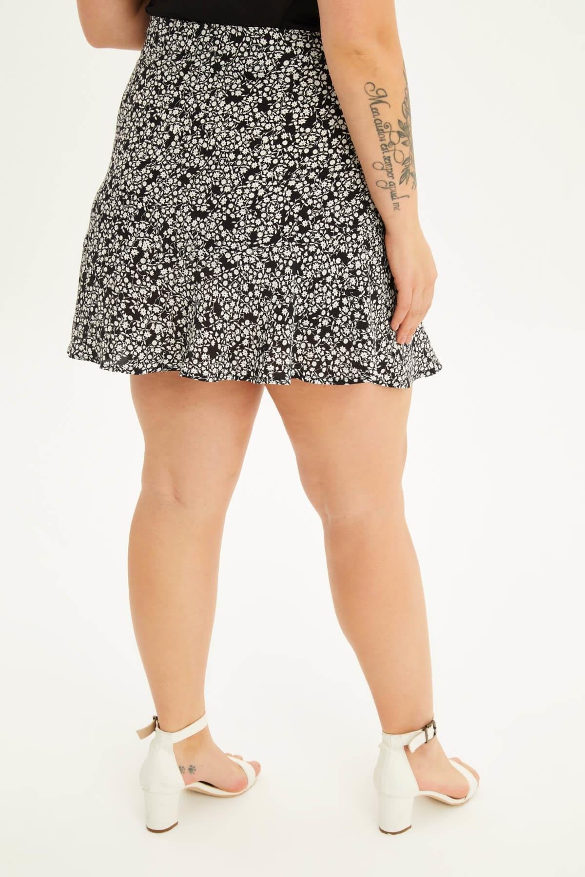 Kuşak Detaylı Volanlı Etek