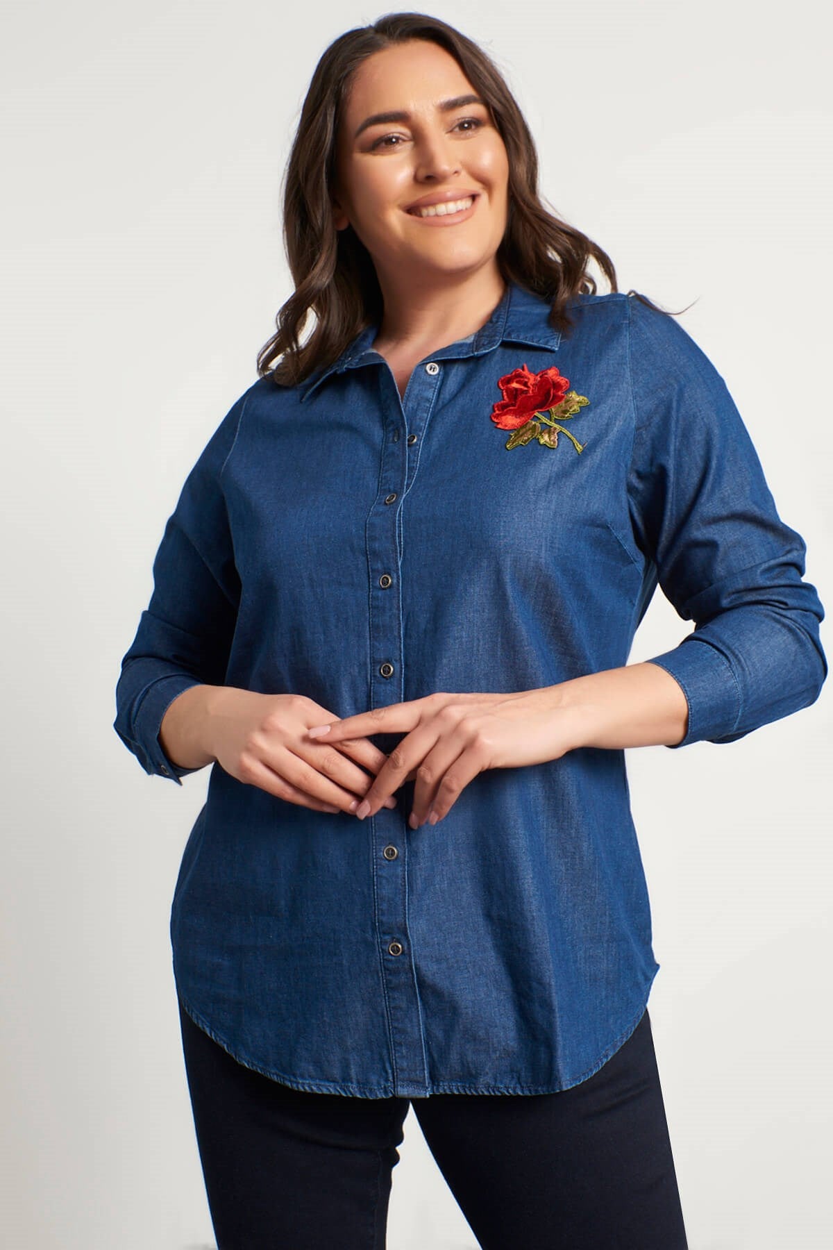 Nakışlı Uzun Kollu Denim Gömlek