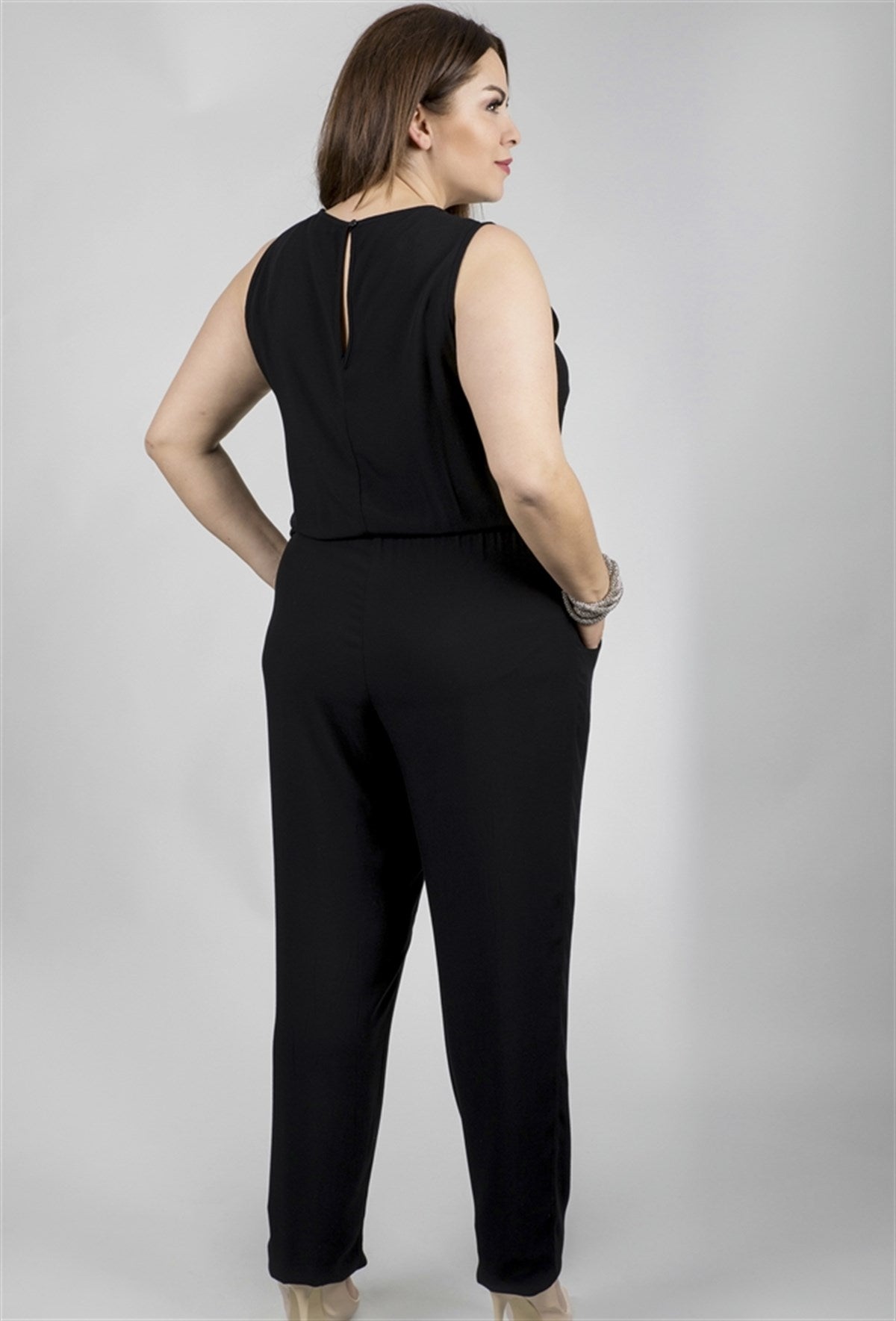 Önden Bağlamalı Tulum