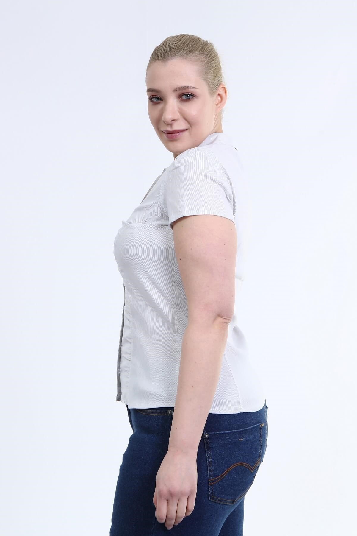 Önü Büzgülü Kısa Kollu Gömlek