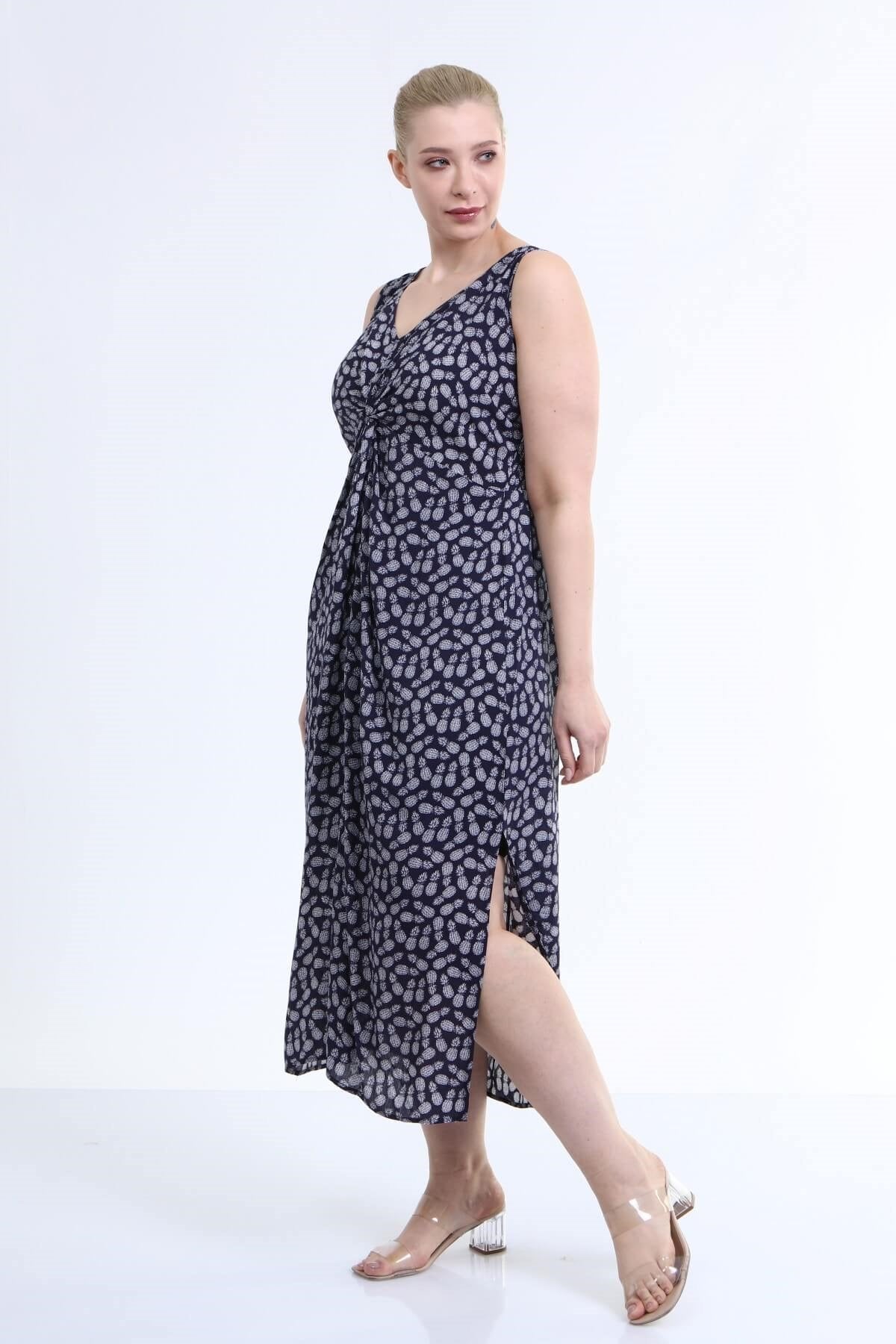 Önü Düğüm Detaylı Askılı Elbise