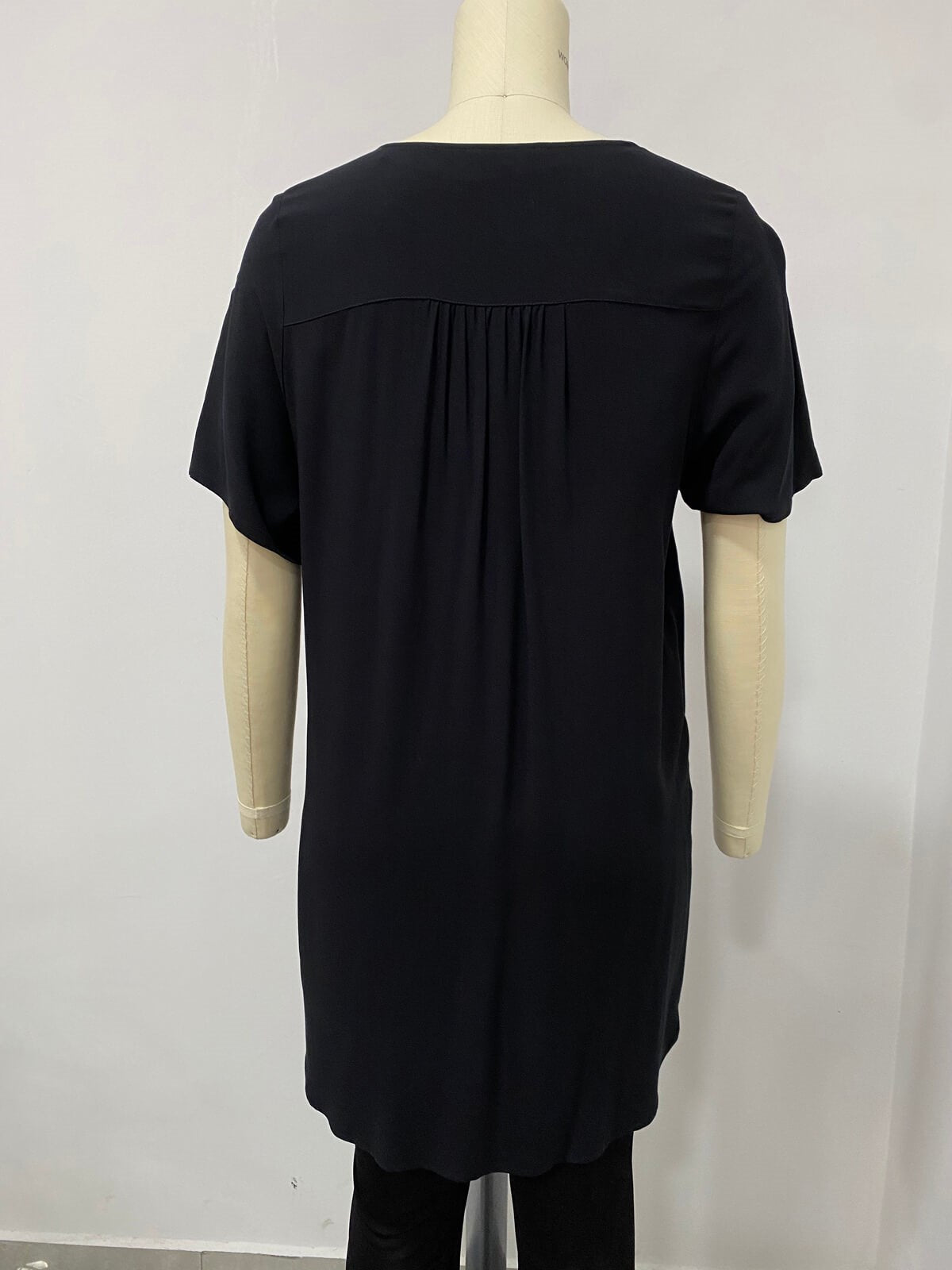 Önü Fermuarlı Cepli Kısa Kollu Tunik