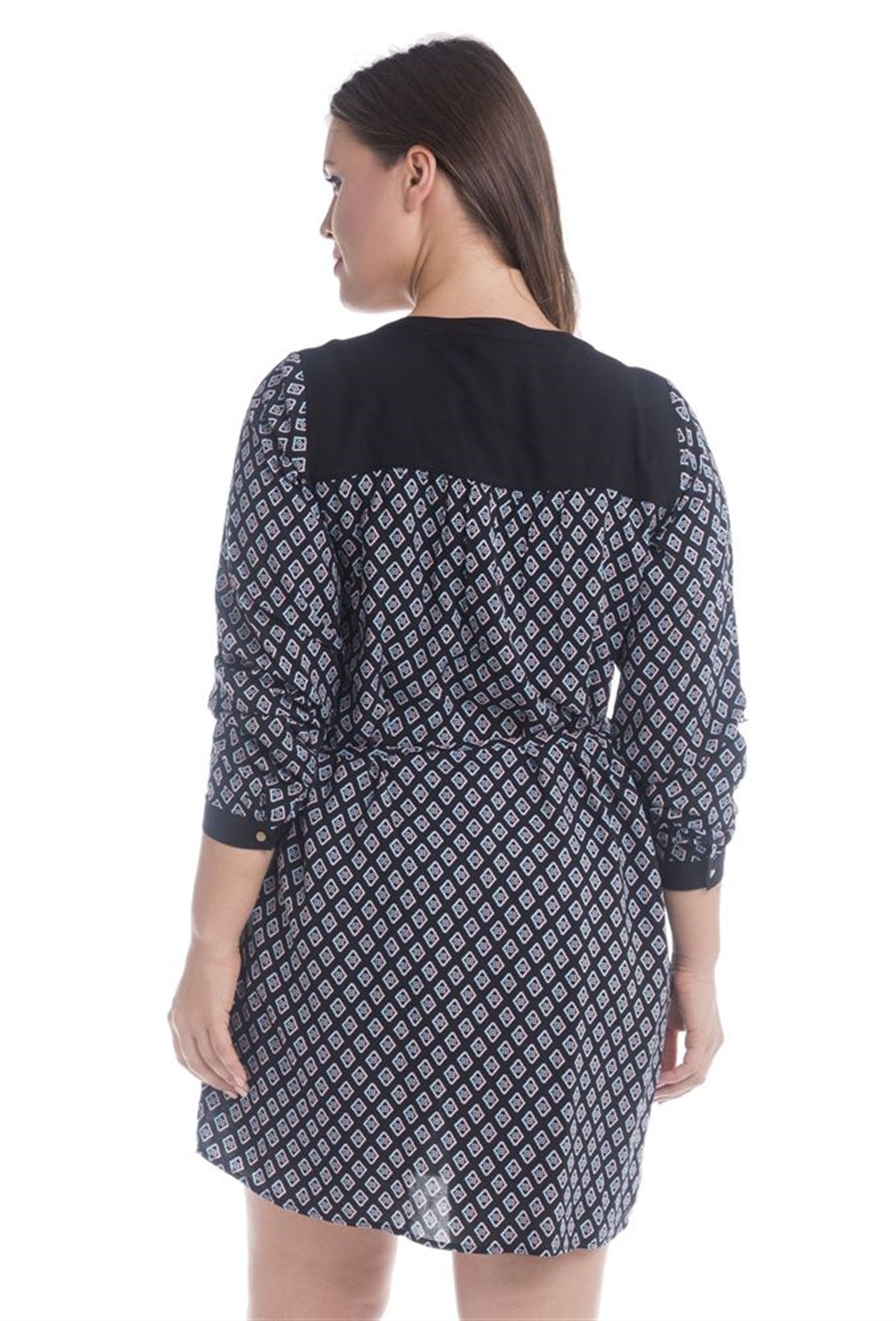 Önü Kuşgözlü Uzun Kollu Elbise