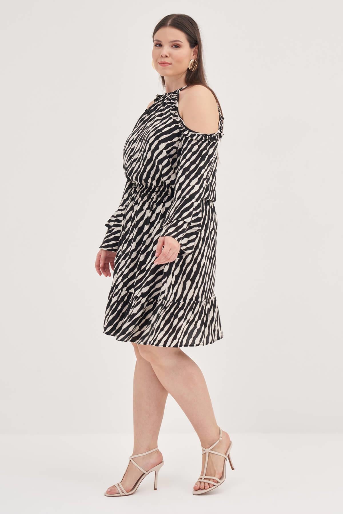 Pencere Detaylı Volanlı Elbise