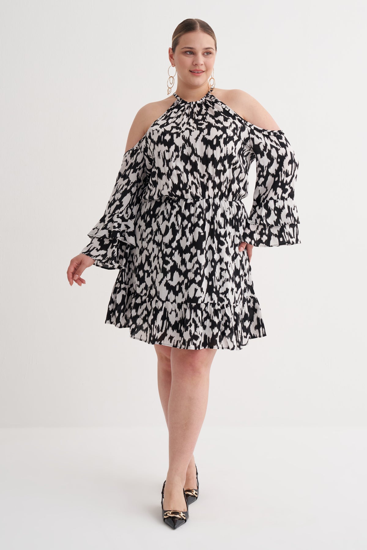 Pencere Detaylı Volanlı Elbise