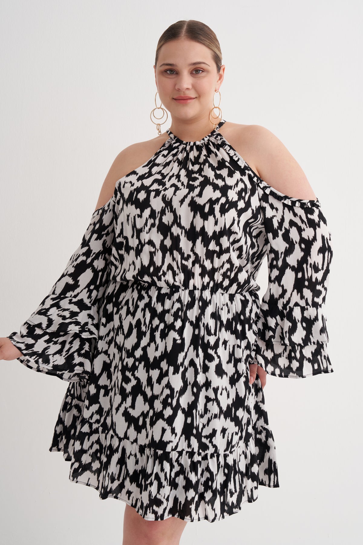 Pencere Detaylı Volanlı Elbise