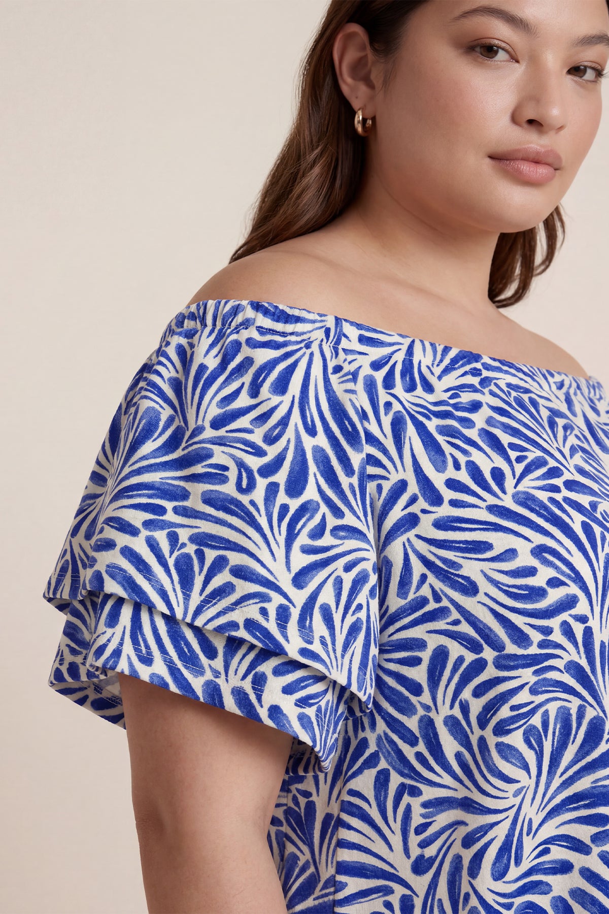 Rahat Kesim Kayık Yaka Örme Elbise