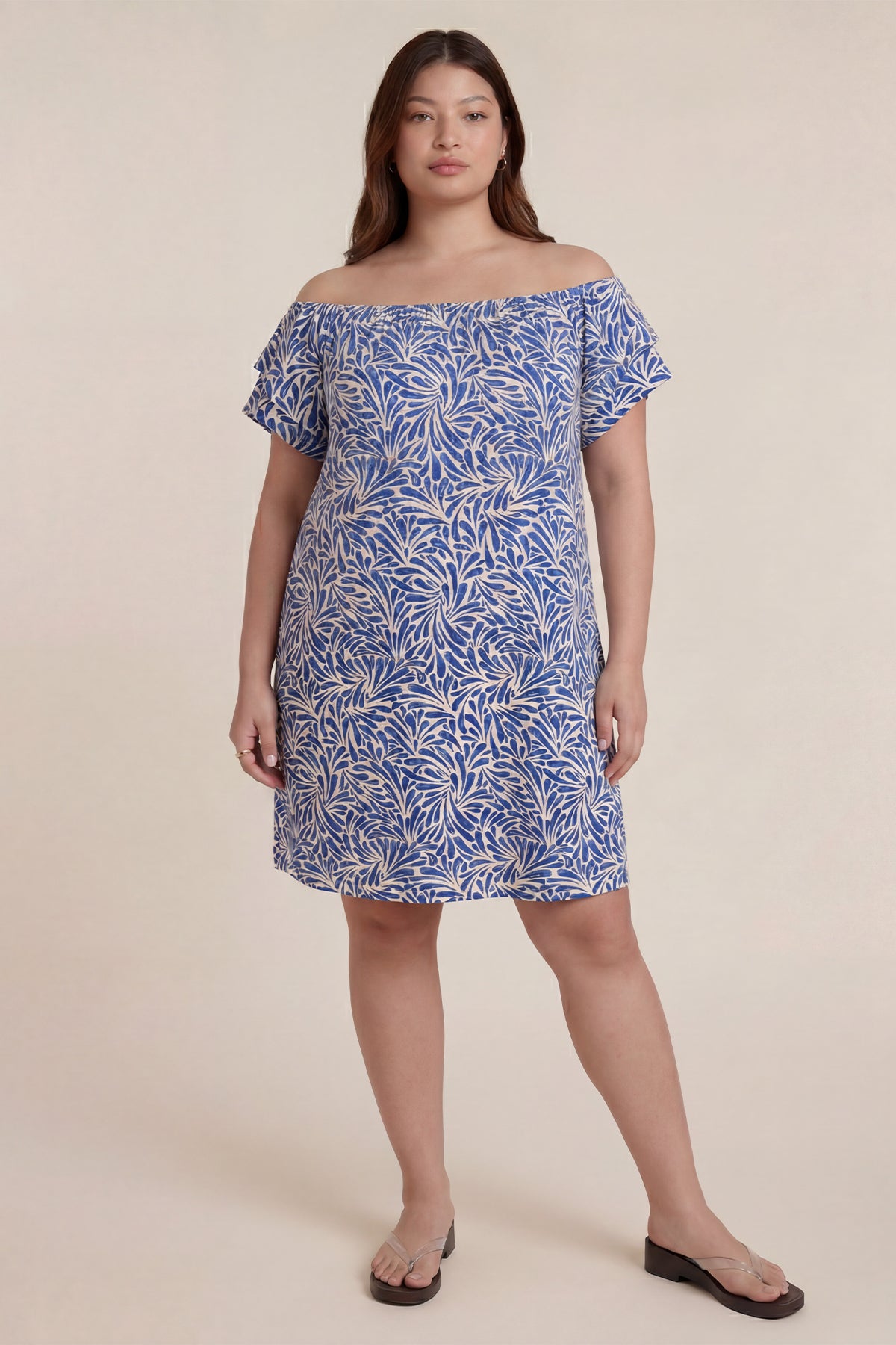 Rahat Kesim Kayık Yaka Örme Elbise