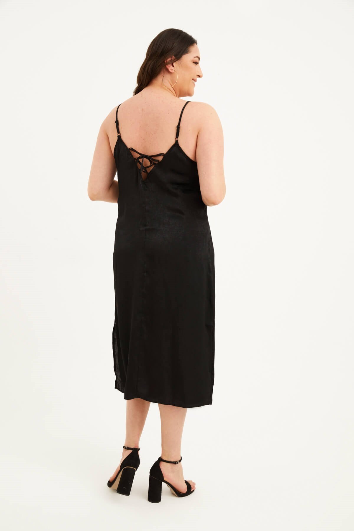 Saten Dantelli Arkası Çapraz Midi Elbise