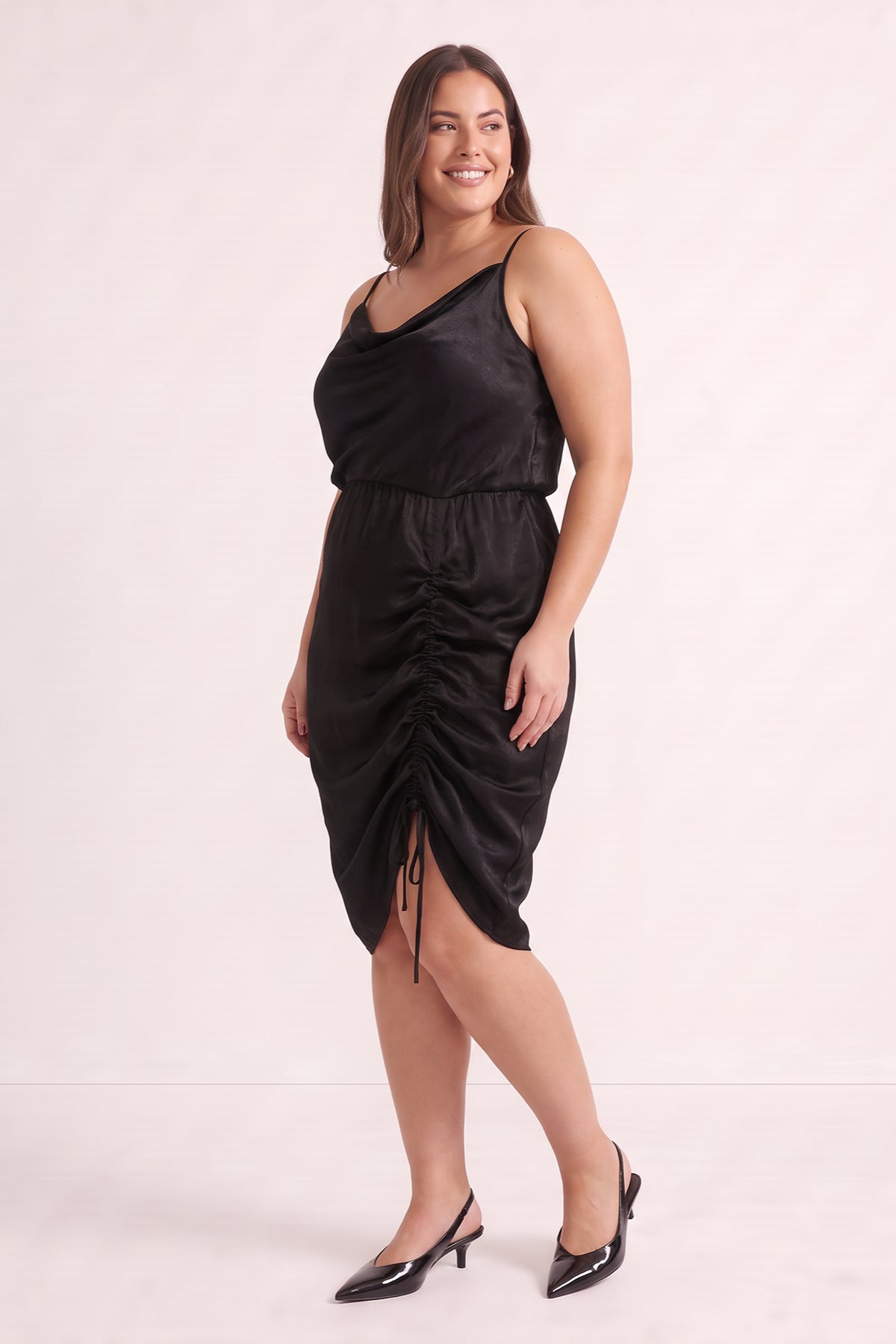 Saten Degaje Yaka Drape Detaylı Elbise