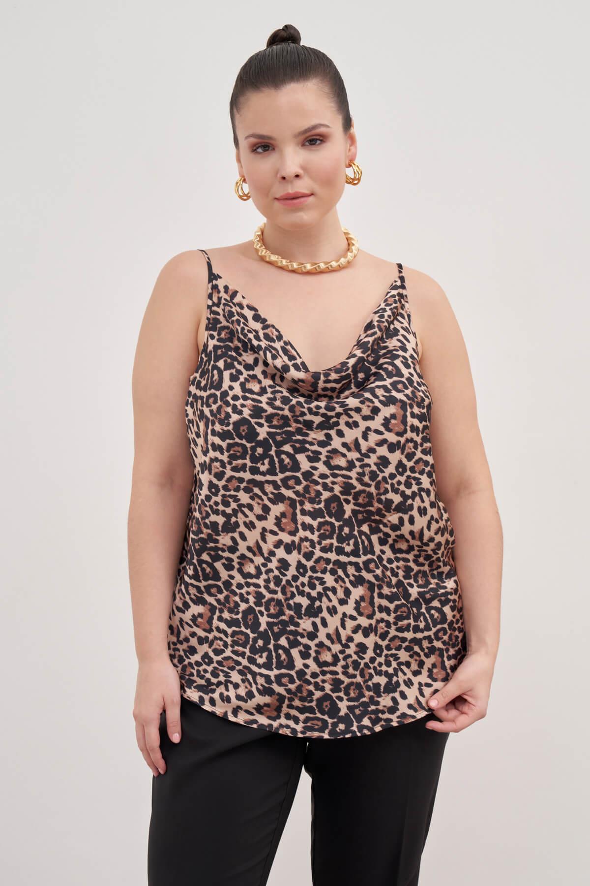 Saten Degaje Yaka İp Askılı Bluz