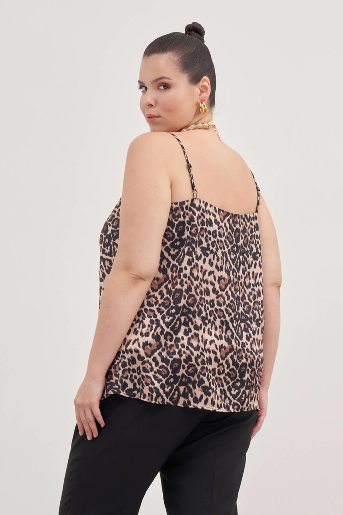 Saten Degaje Yaka İp Askılı Bluz